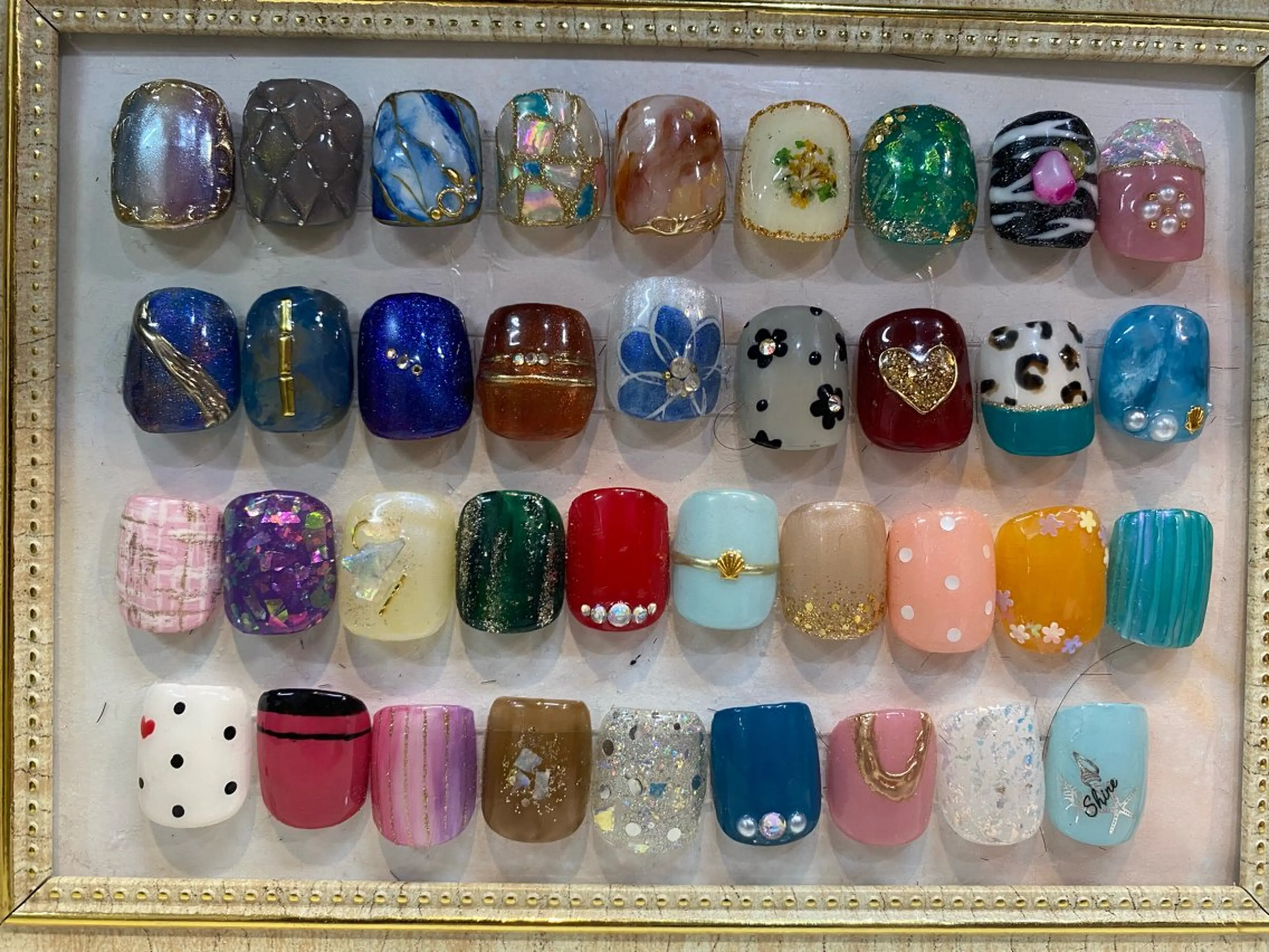 ネイル MIKI /LAZO 千歳船橋のヘアスタイル