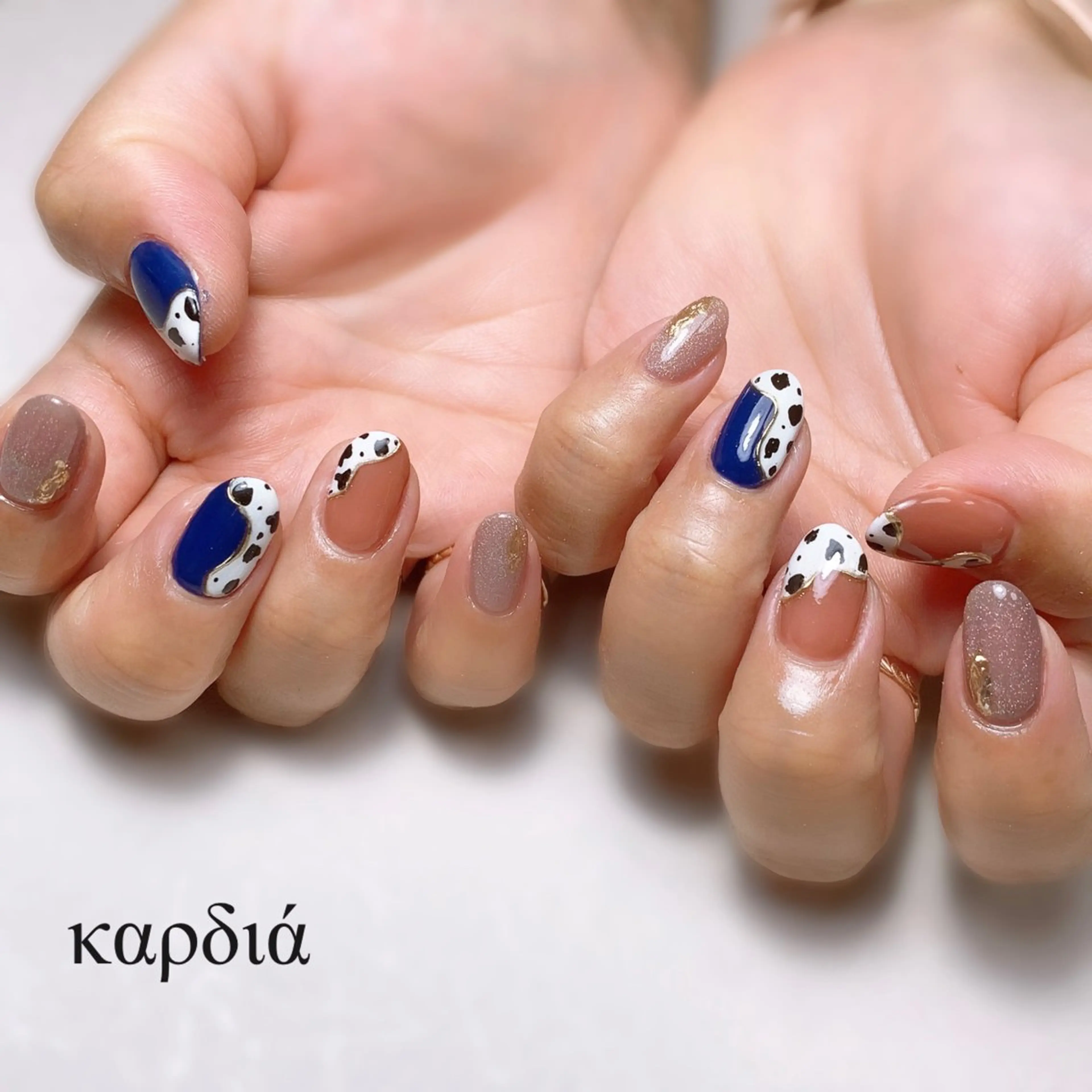 ネイル ハンドネイル καρδιά -ｶﾙﾃﾞｨｱ-のネイルデザイン