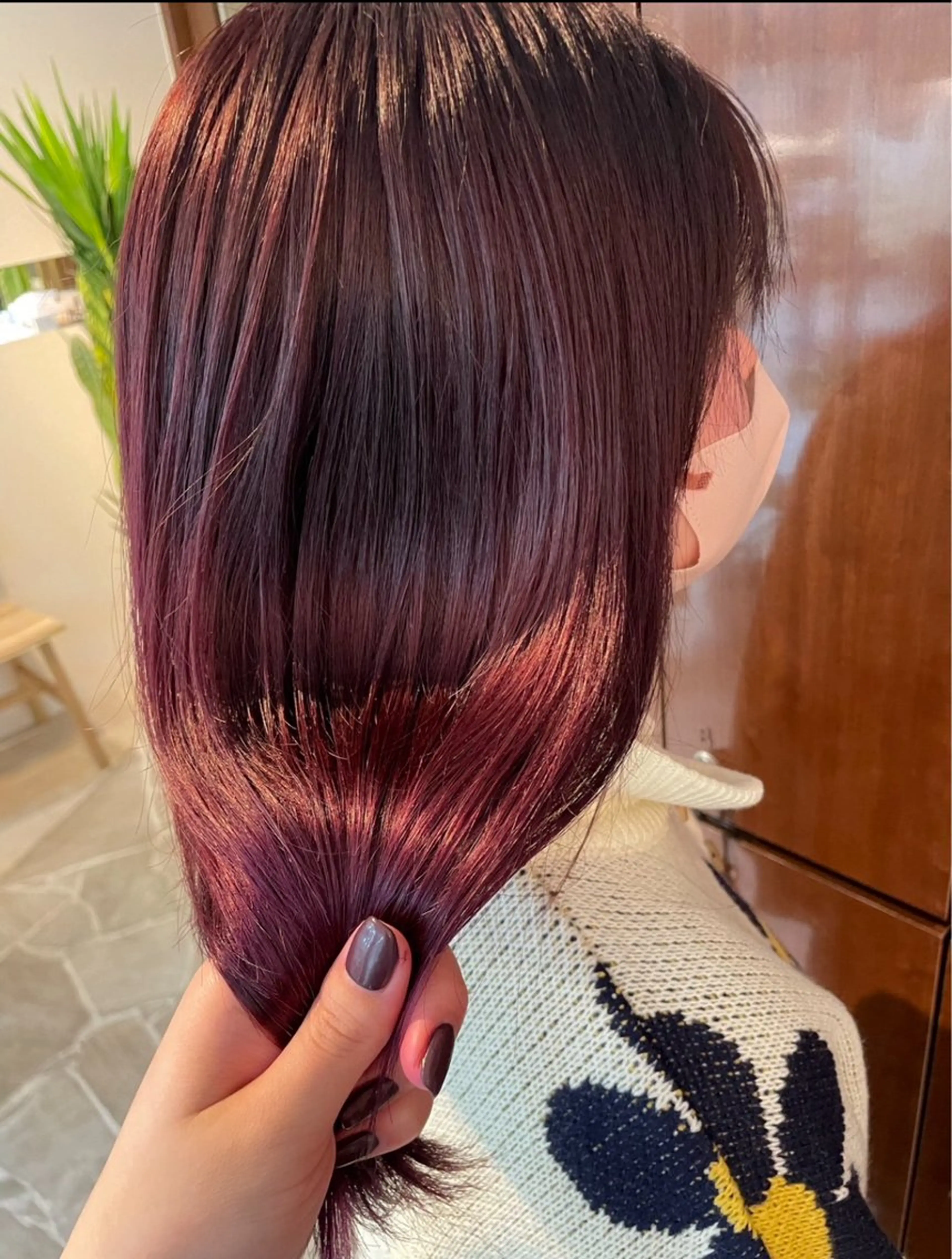 セミロング カラー ボルドーカラー 透明感/暖色/艶感 💍TAMA💍のヘアスタイル