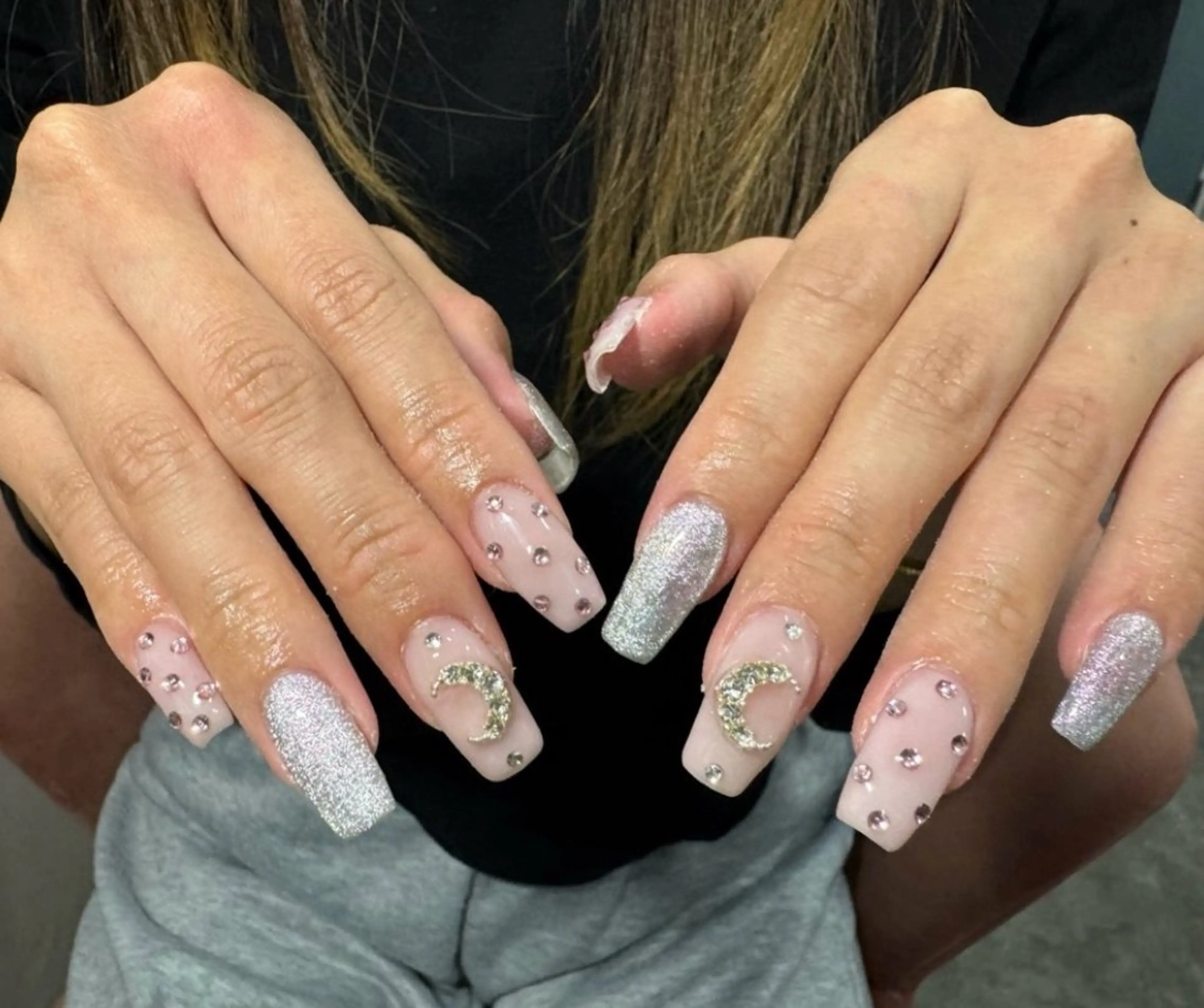 ネイル LAVISH nanamiのネイルデザイン