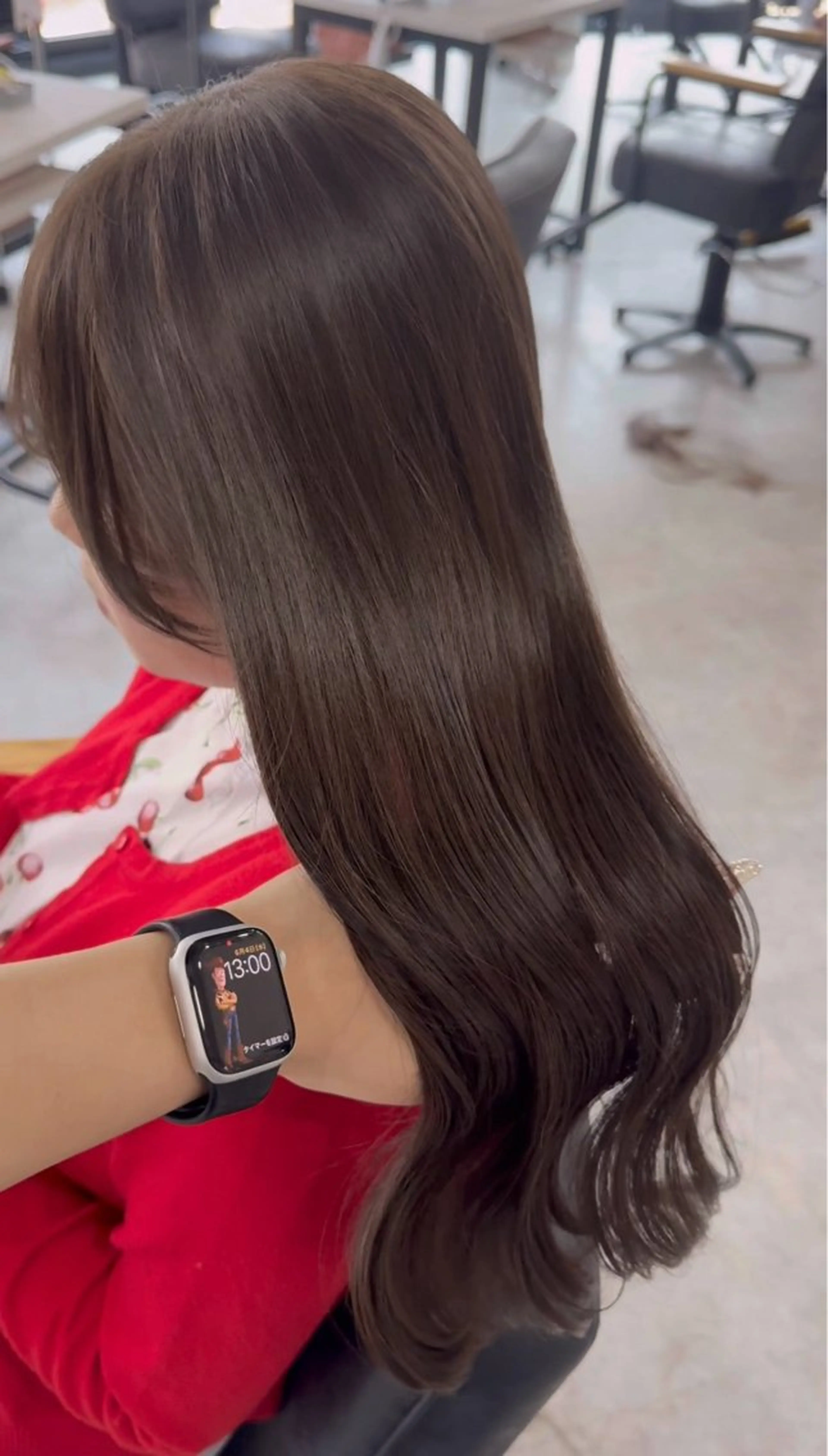 ロング カラー アッシュ アッシュブラウン ベージュカラー 黒髪 ブリーチ カット ヘアカラー トリートメント 赤み無し柔らかカラー 【梅田】madokaのヘアスタイル