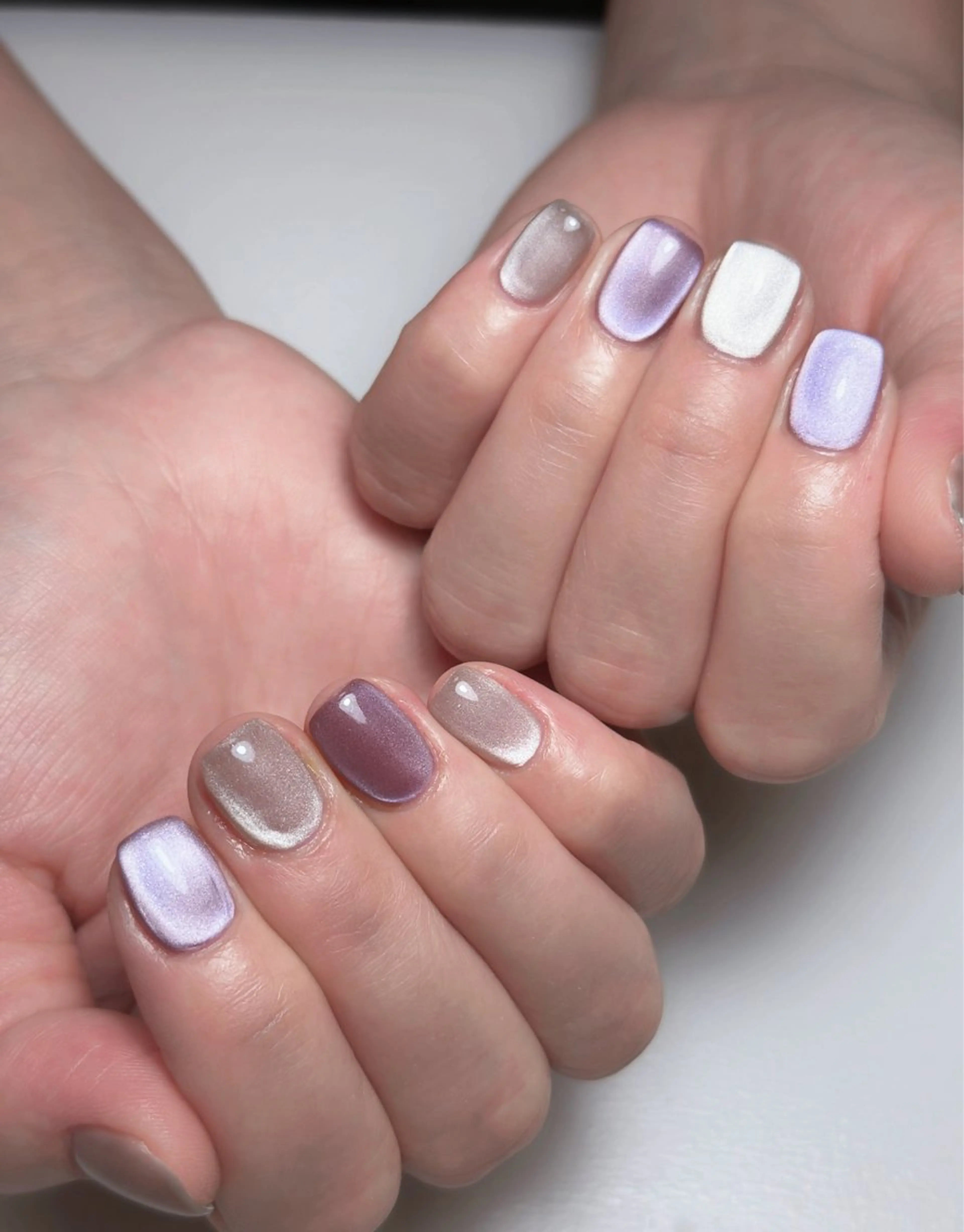 ネイル オーロラネイル 長さ出し フットネイル ラメ(グリッター) ラメグラデーション ハンドネイル 👍thumbs up nail👍のネイルデザイン