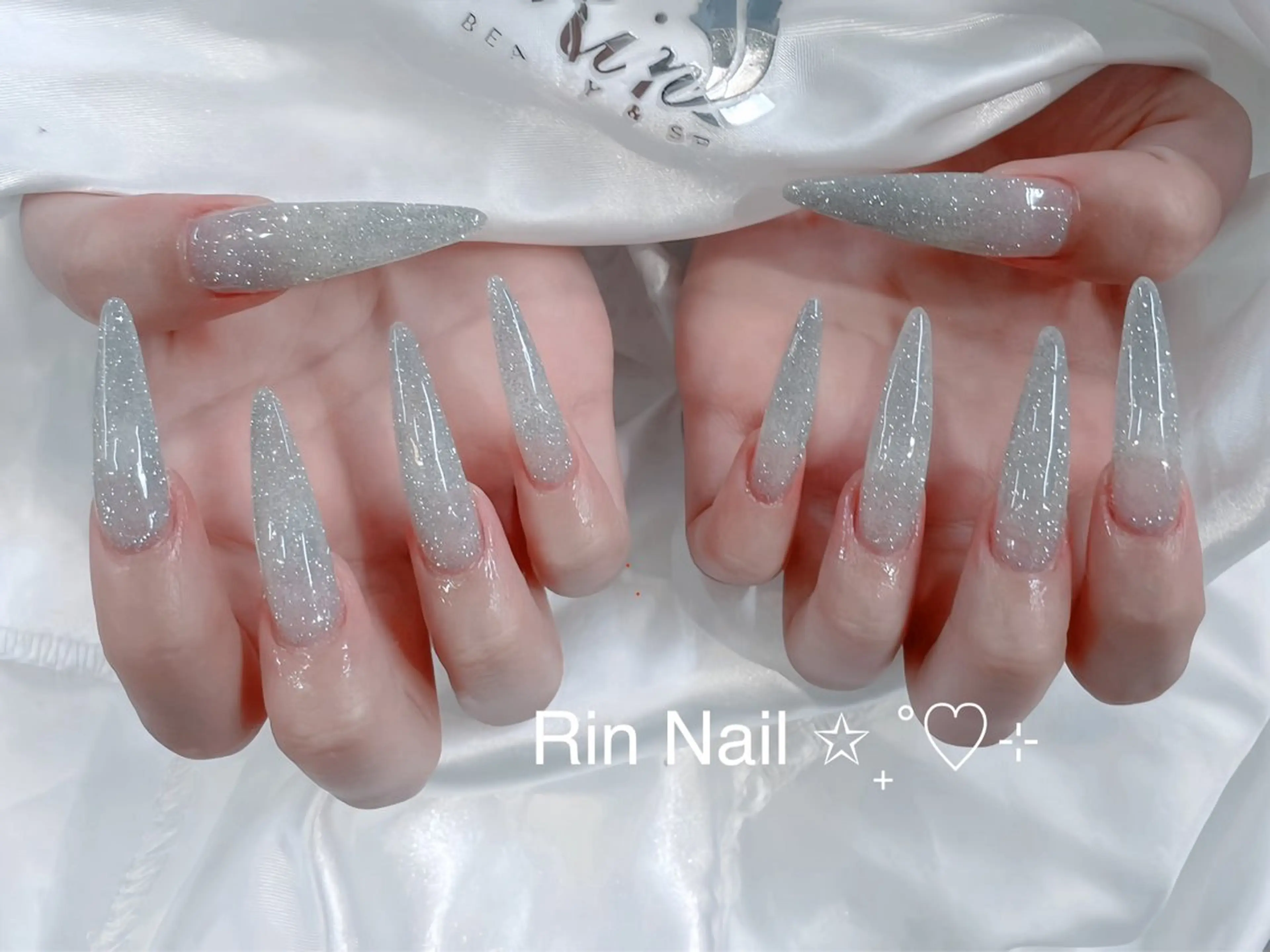 ネイル アートネイル 成人式 ロングネイル ニュアンスネイル スカルプネイル ハンドネイル Rin Nail 新大久保店のネイルデザイン