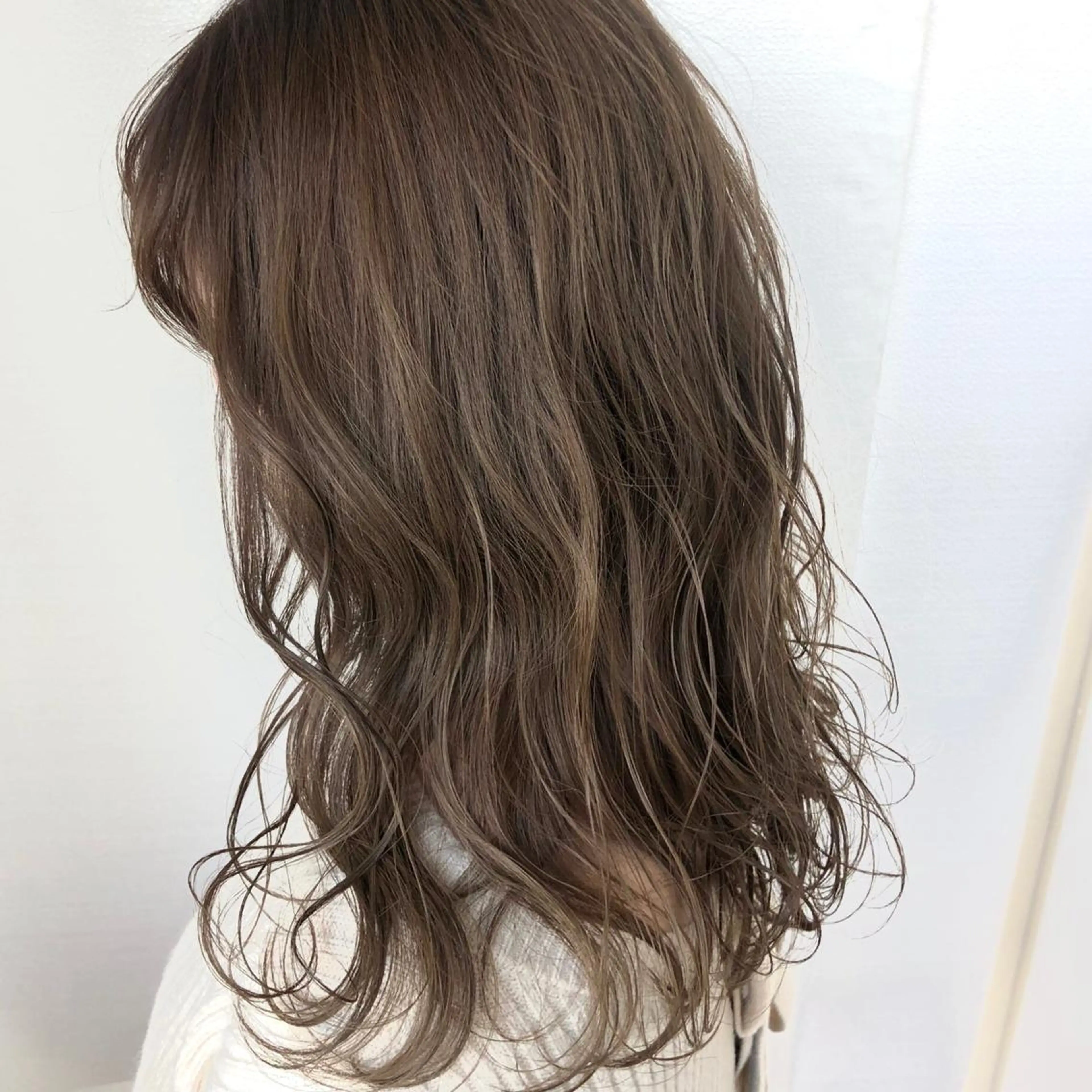 セミロング カット トリートメント Maria Satoのヘアスタイル