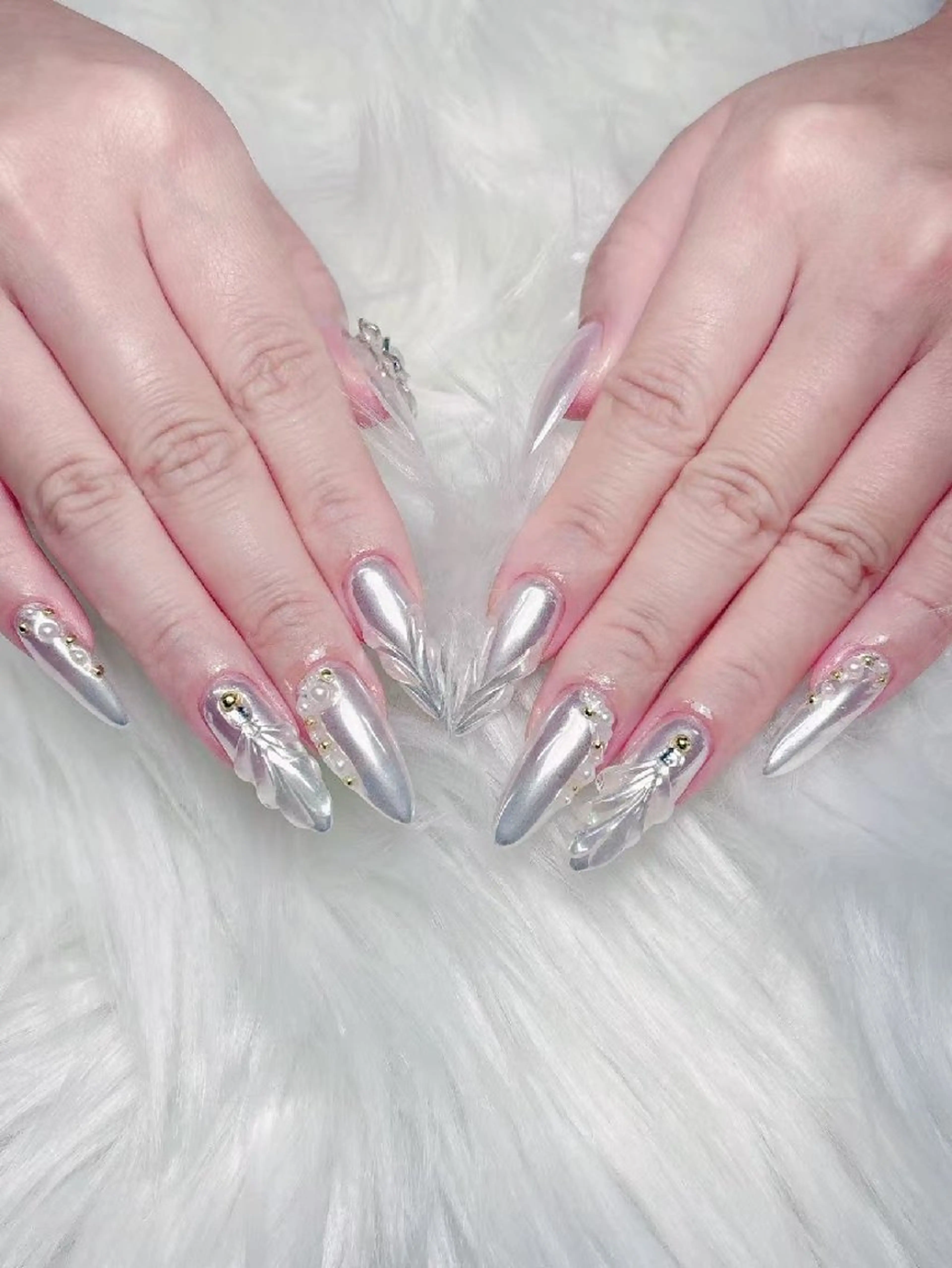 ネイル ENsalon AKIRAのネイルデザイン