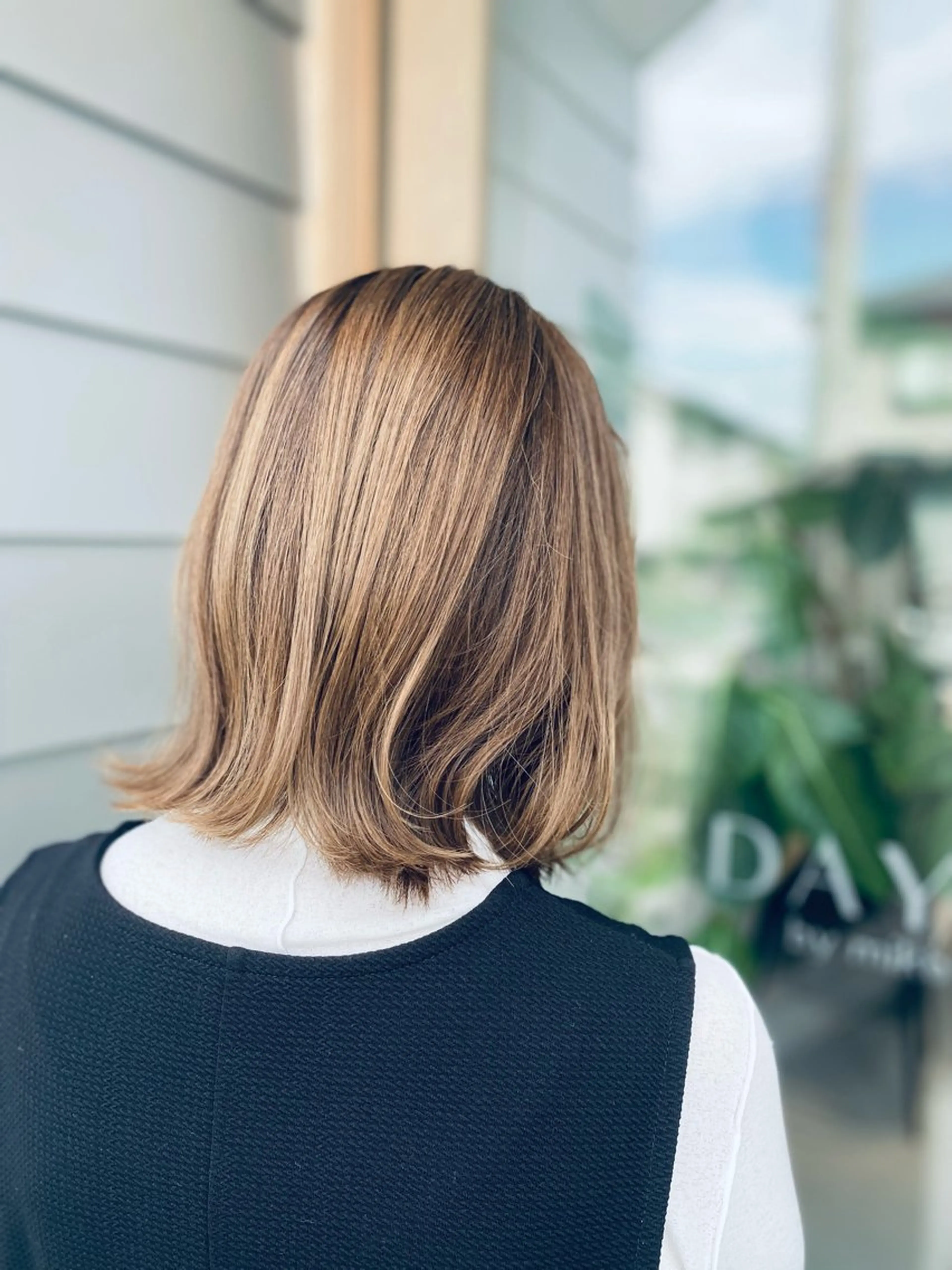 ミディアム カラー ベージュカラー 透明感カラー DAYS. by mikoのヘアスタイル
