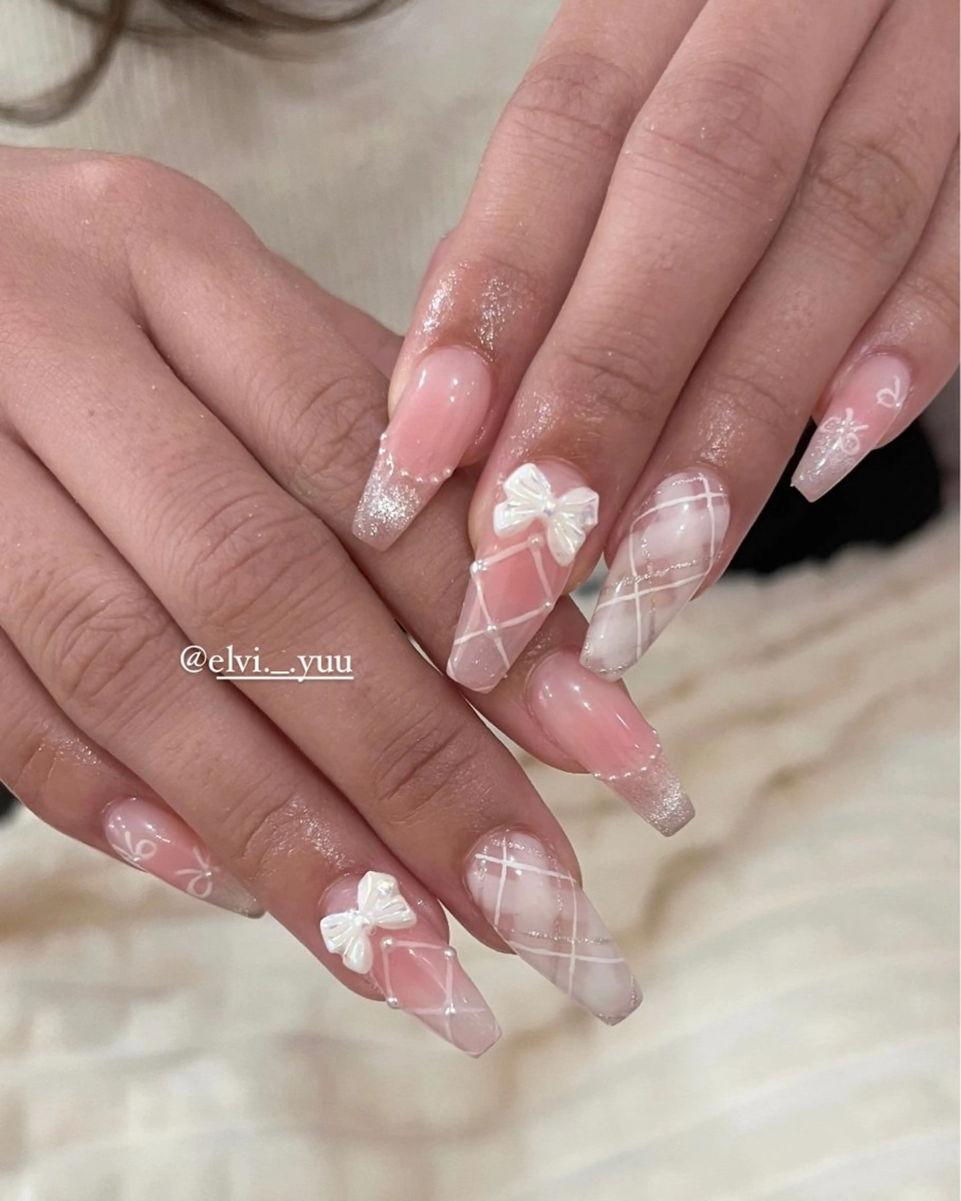 ネイル SALON ELVI.所属・SALON ELVI.のネイルデザイン