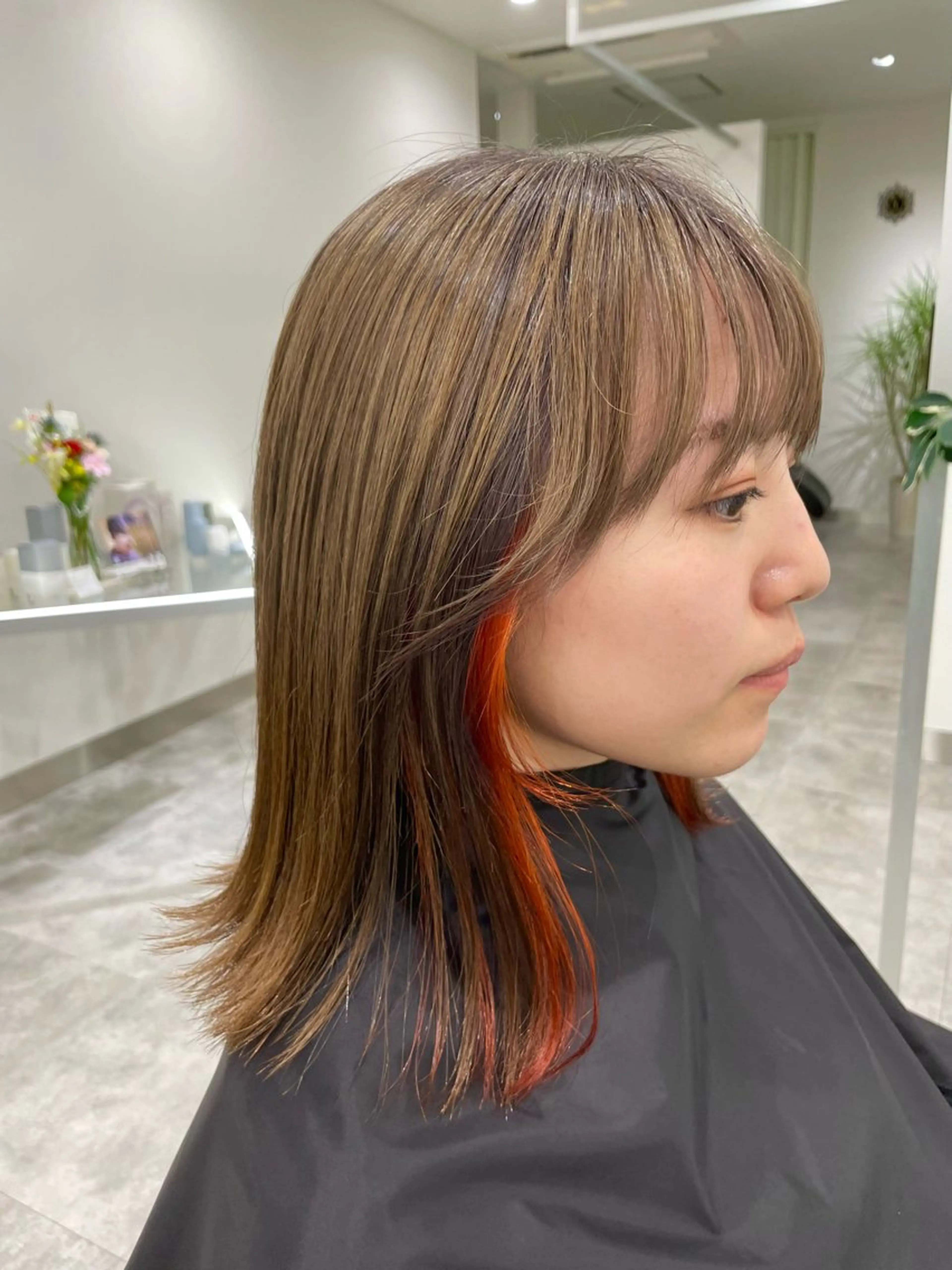 ミディアム 外ハネヘア カット 🍀ケアブリーチ🍀 木下　心のヘアスタイル