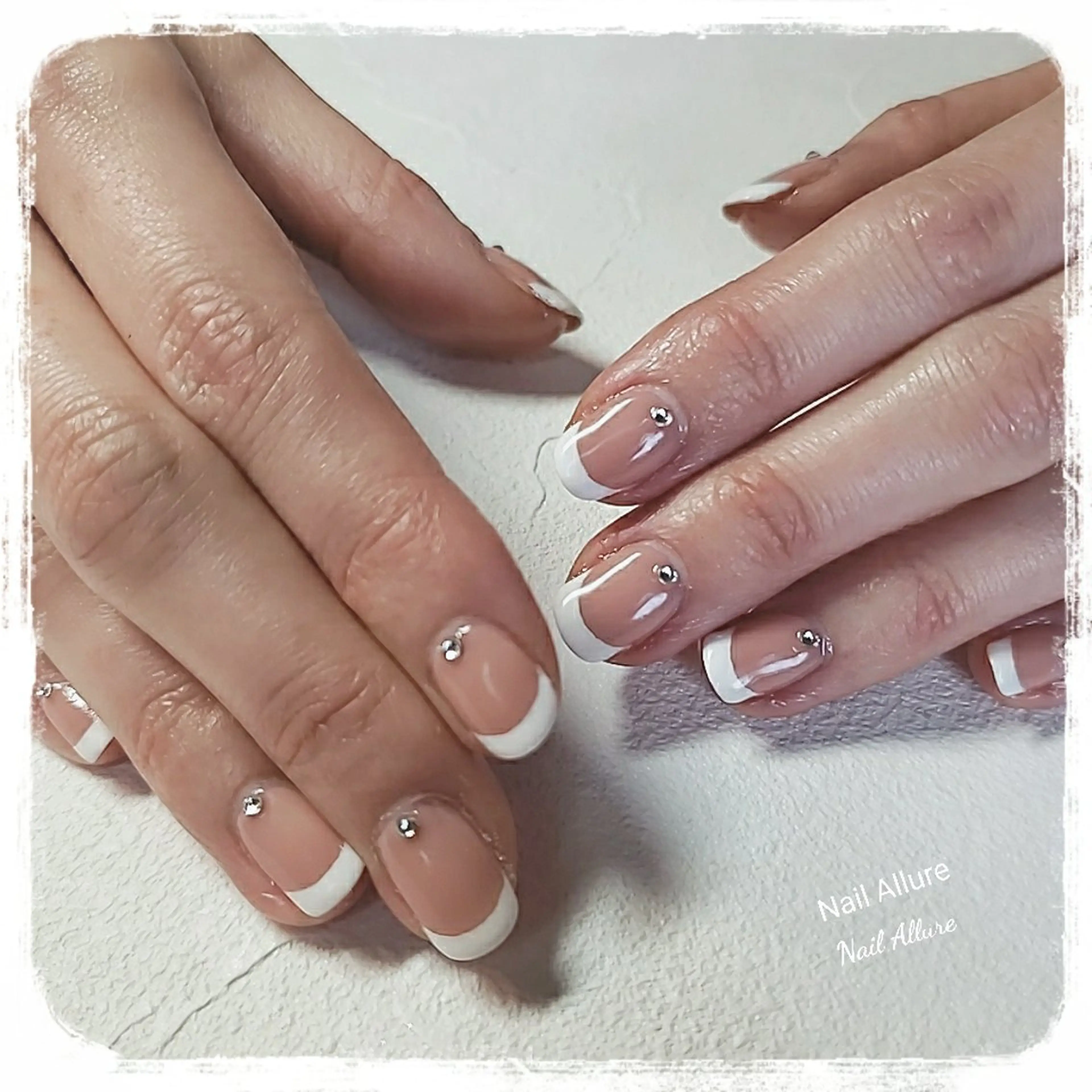 ネイル フレンチネイル ジェルネイル グリーン スカルプネイル ショートネイル Nail Allure(ネイル アルーア)所属・Nail Allureのネイルデザイン