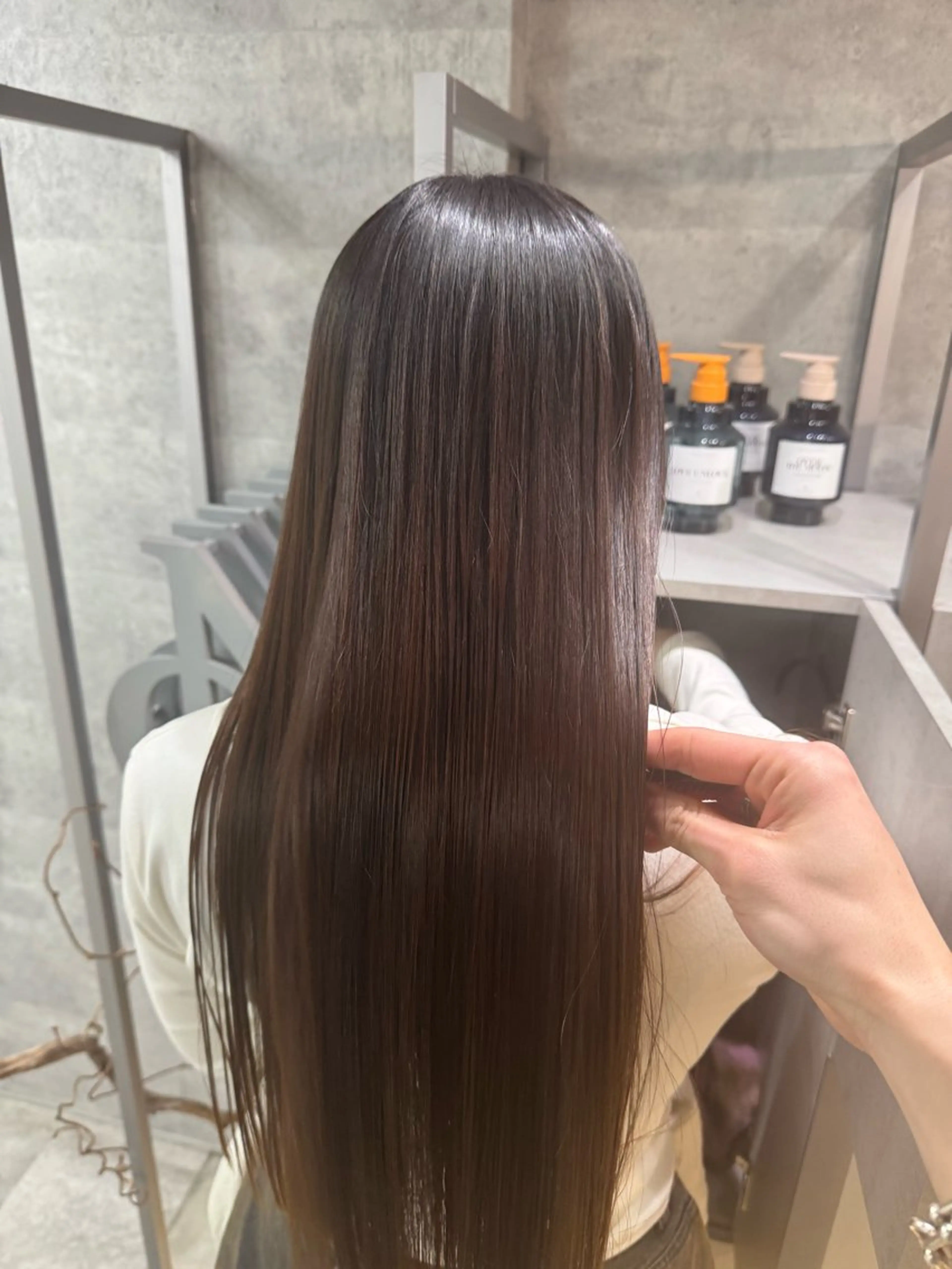 ロング カラー カット ヘアカラー トリートメント あなたのお悩み改善" You"💚❤️💛のヘアスタイル