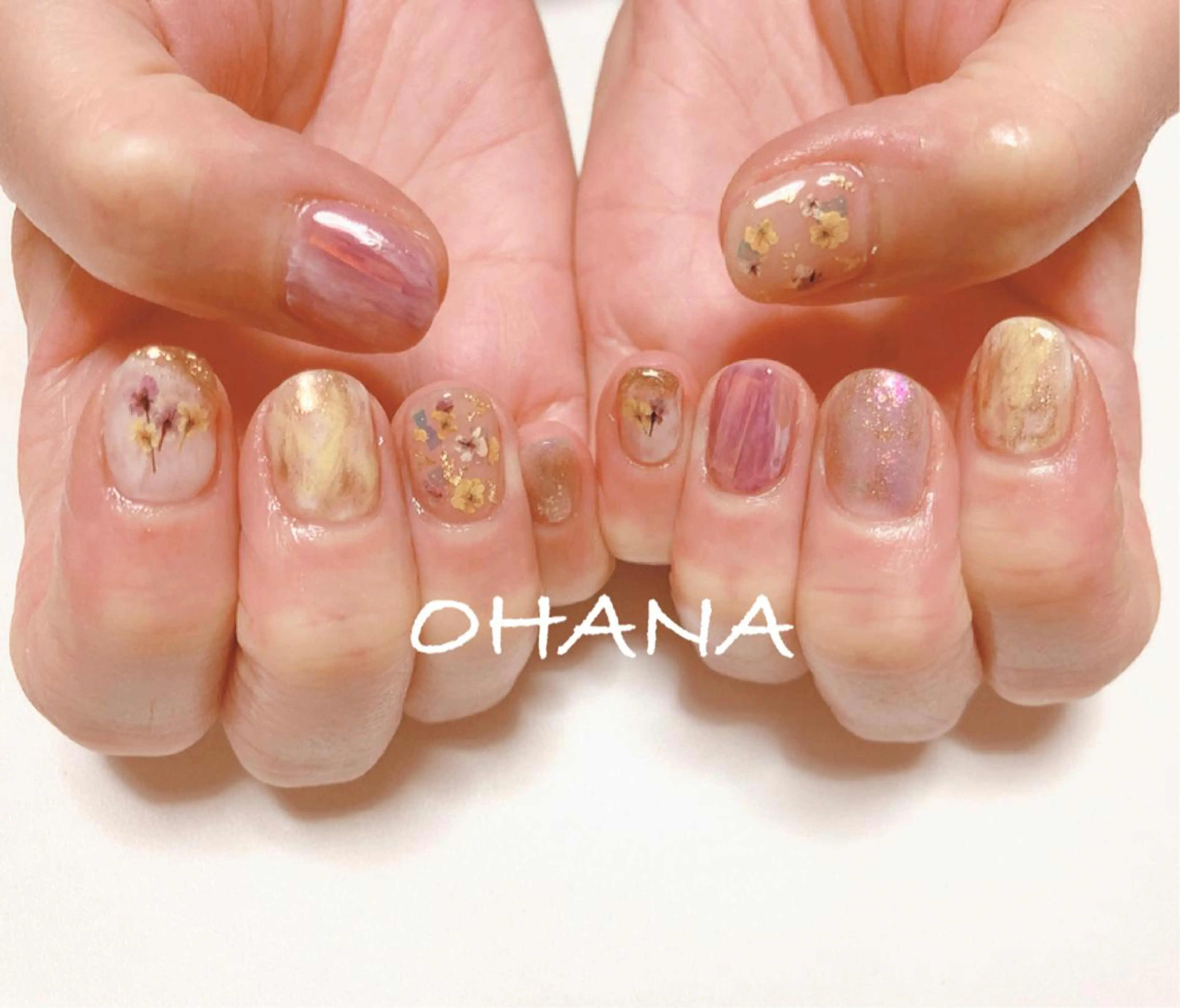 ネイル 成人式 長さ出し フットネイル ハート ミラーネイル nailroom  OHANA所属・nailroom OHANA🌴のネイルデザイン