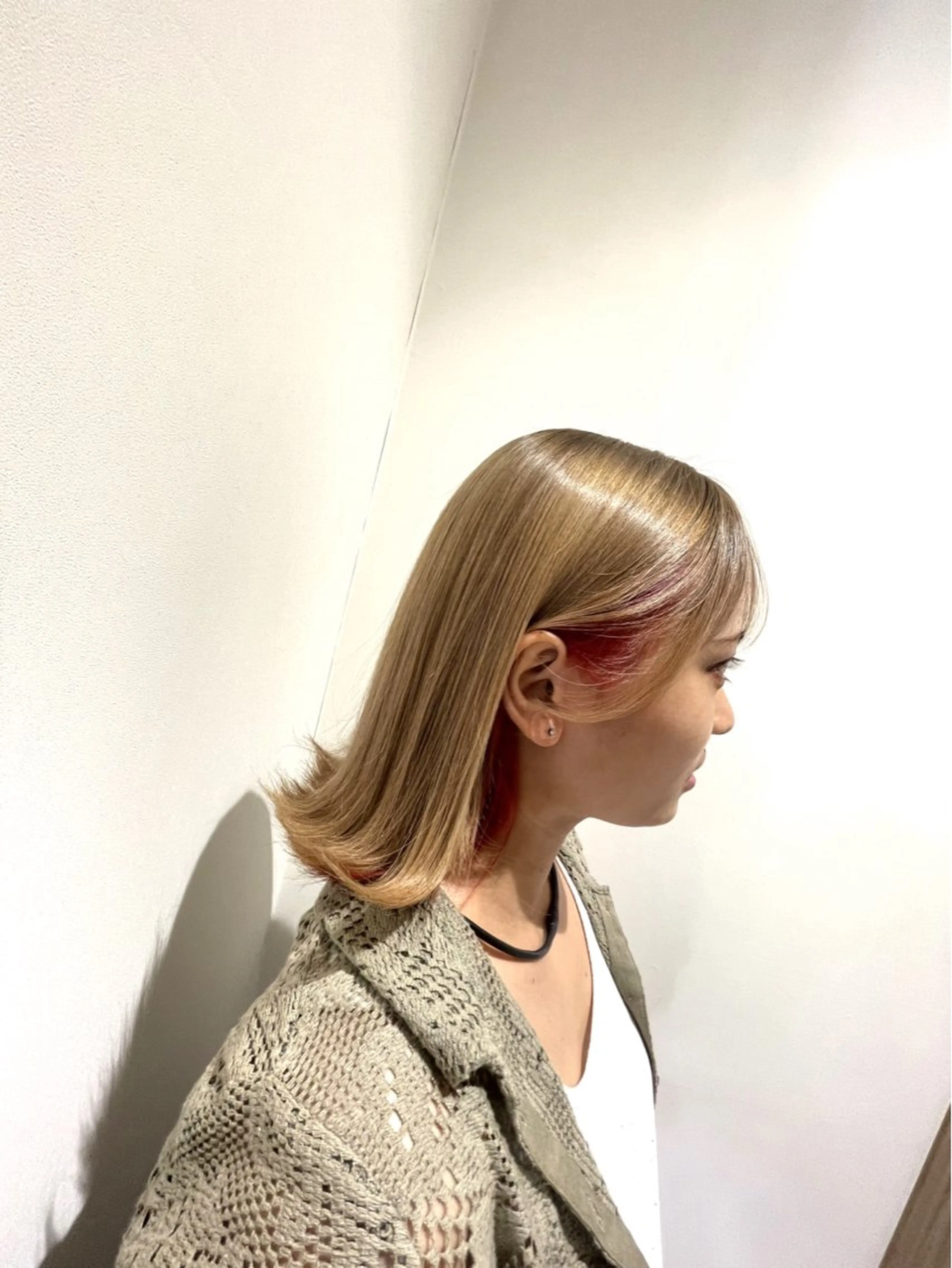 カラー ヘアカラー トリートメント 赤澤 海斗のヘアスタイル