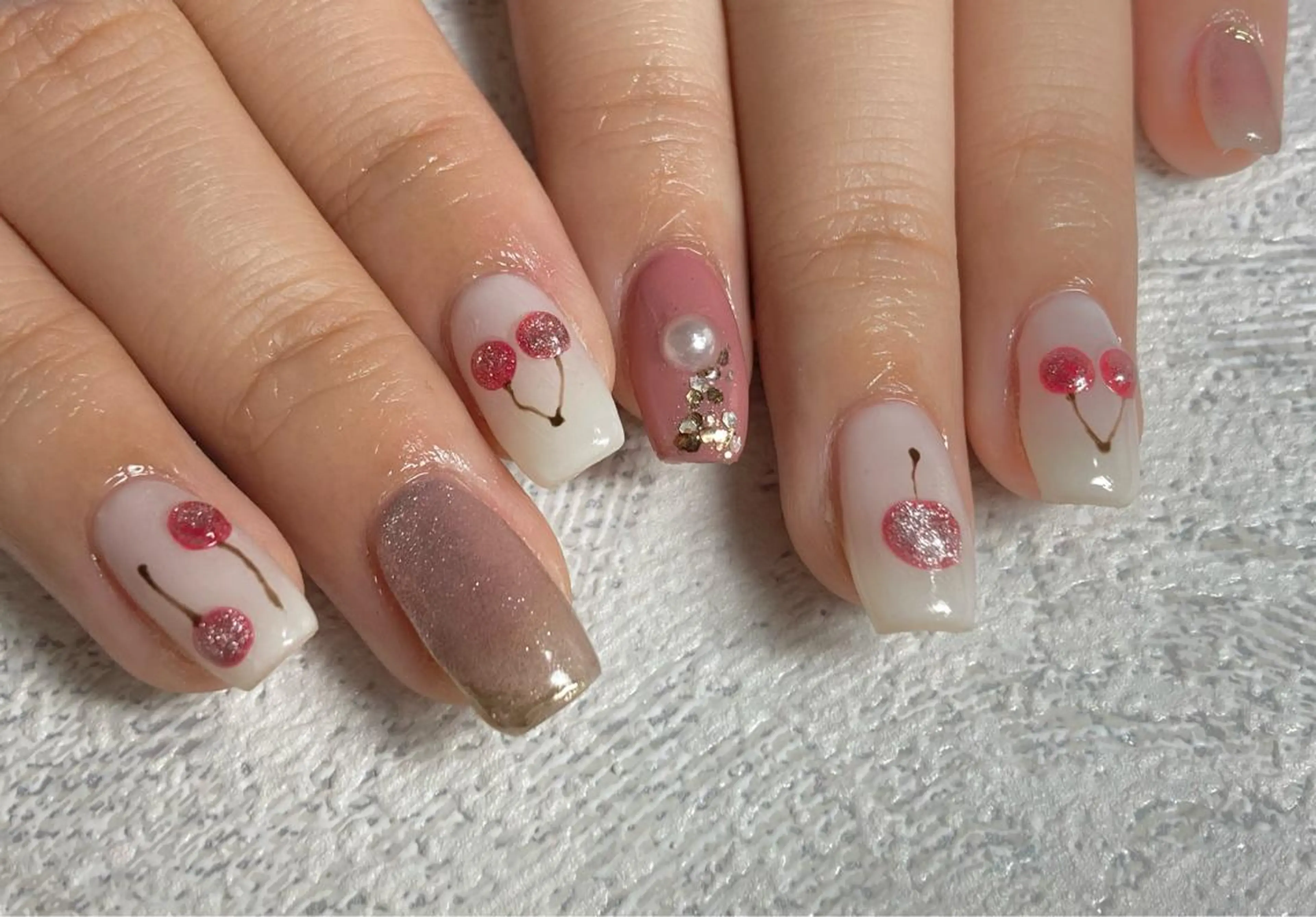 ネイル ハンドネイル フットネイル rea .のネイルデザイン