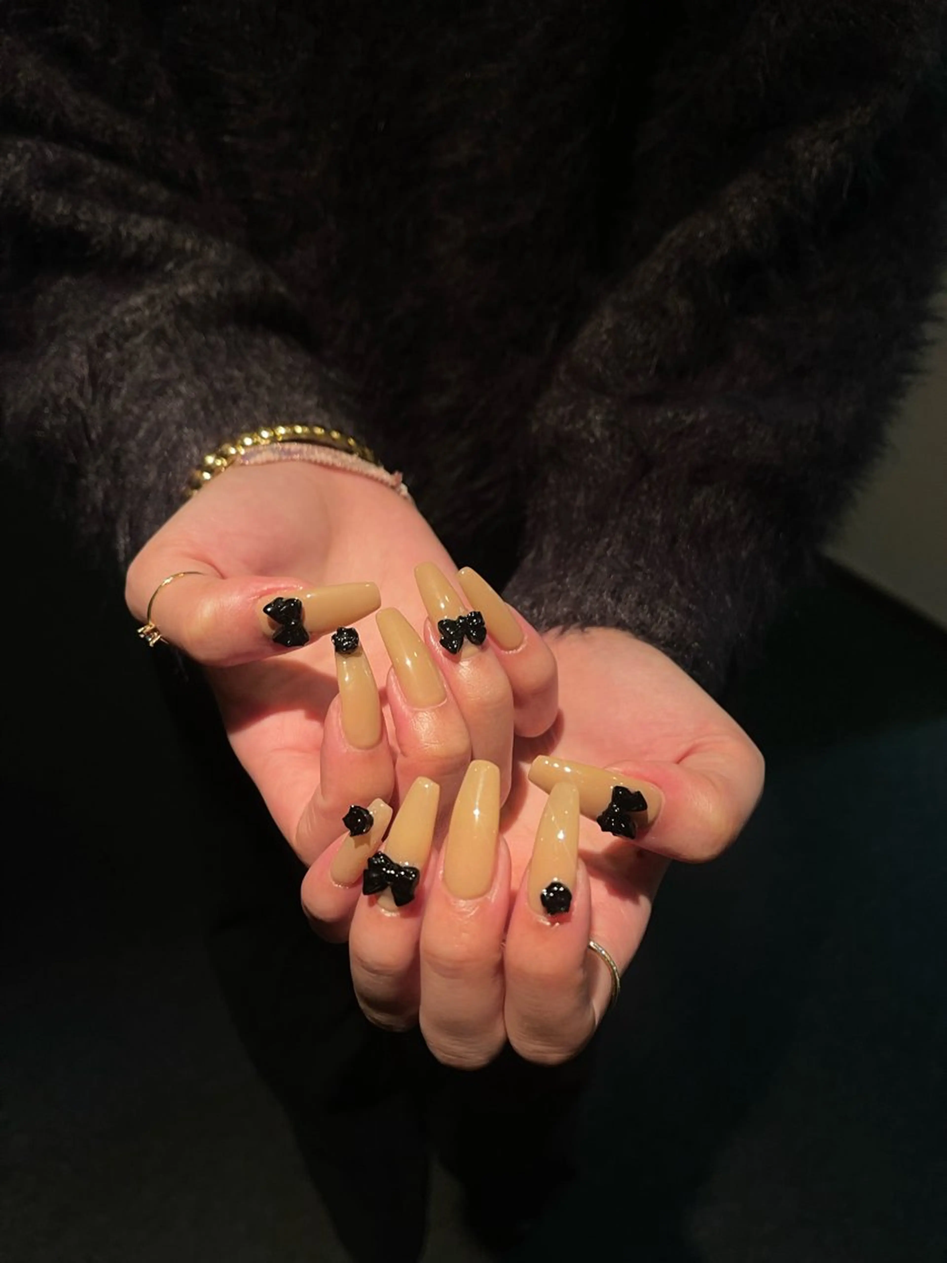 ネイル グラデーション ラメ(グリッター) マグネットネイル ミラーネイル ニュアンスネイル ハンドネイル 波 なみのネイルデザイン