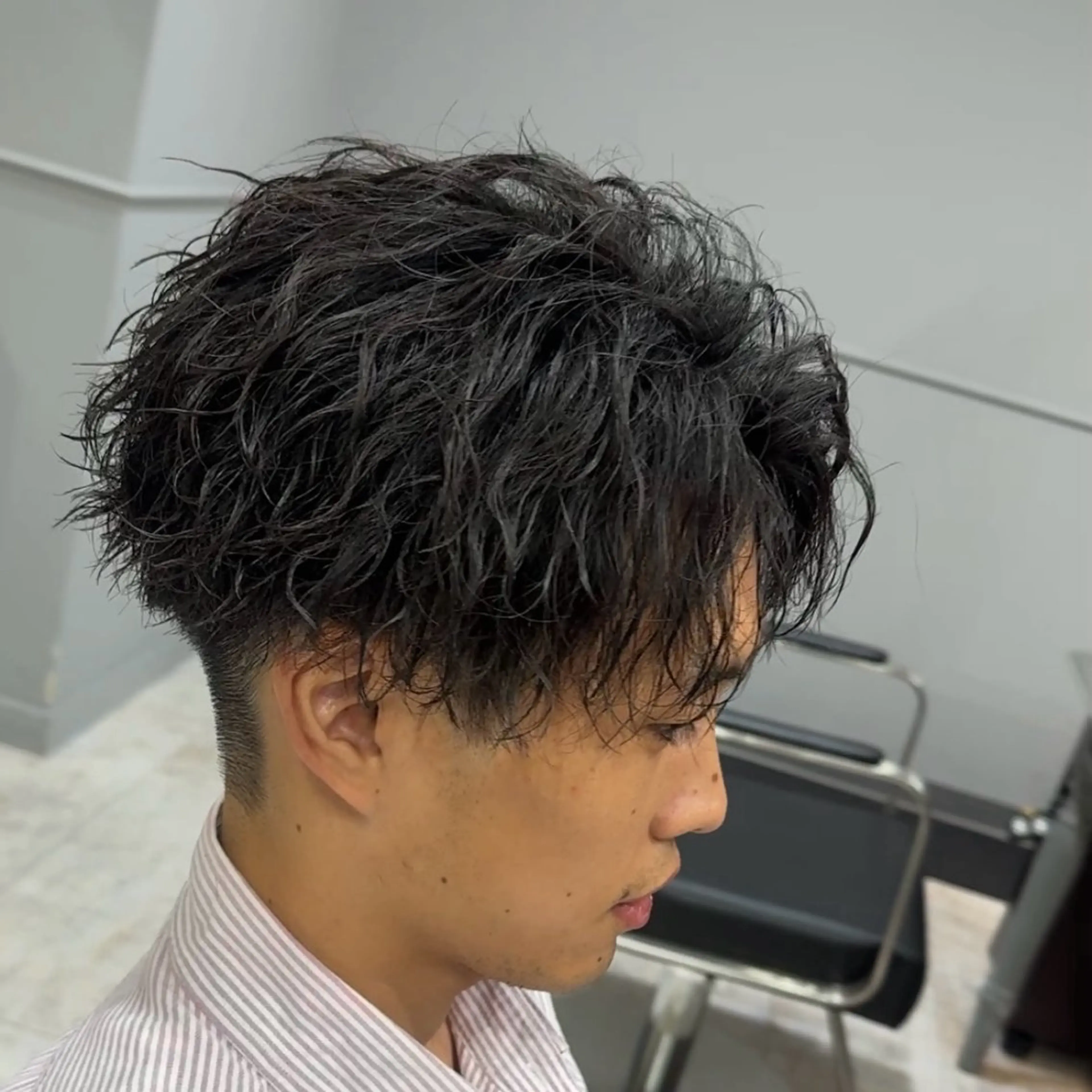 パーマ メンズ マッシュ 刈り上げ カット パーマ ABEY LEVRAI所属・Miyabi.💋 ABEYLEVRAIのヘアスタイル