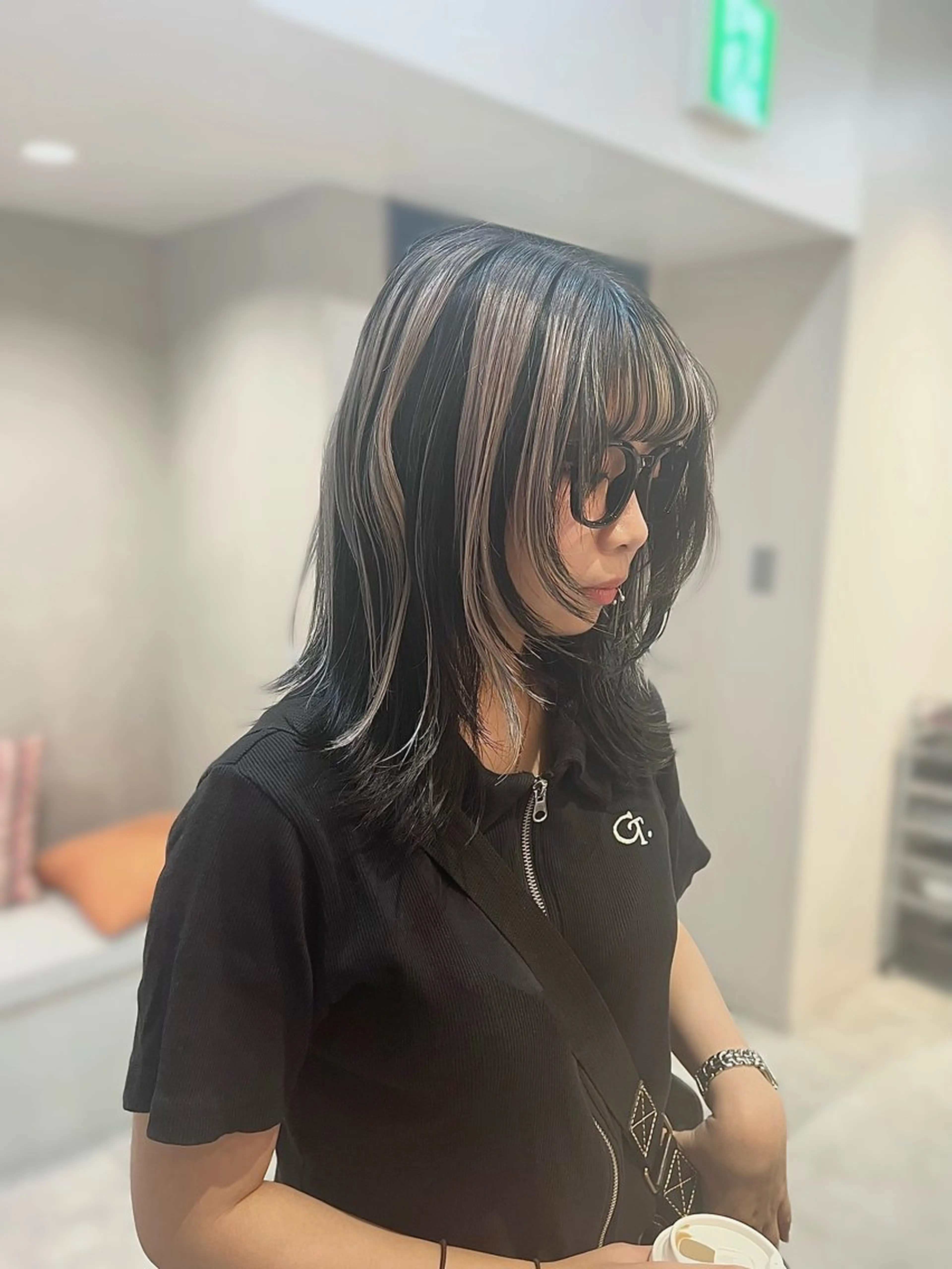 ミディアム 🌈モテ色 村上のぶきのヘアスタイル