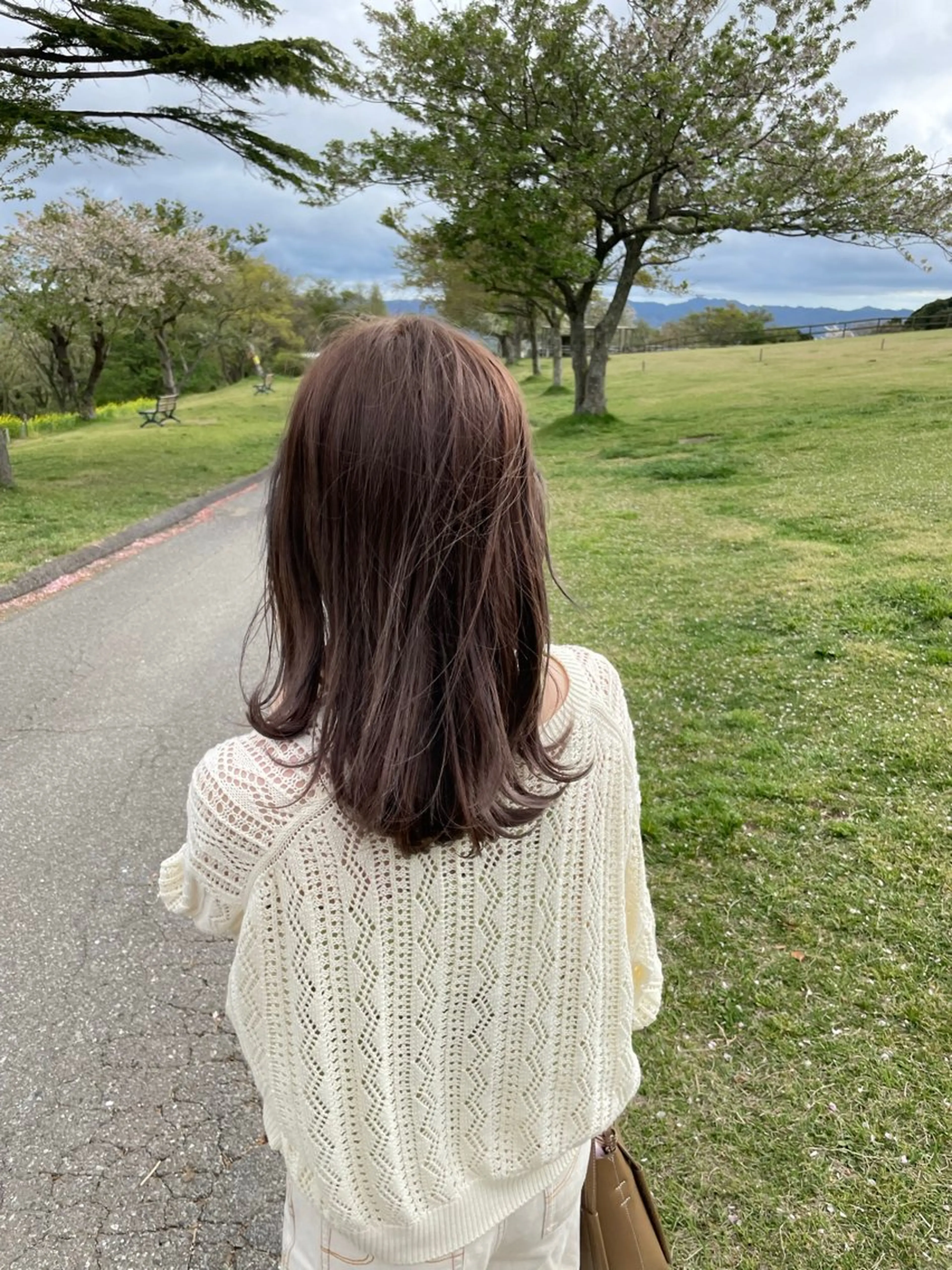 ミディアム F.所属・miku 🍑髪質改善サロンのヘアスタイル