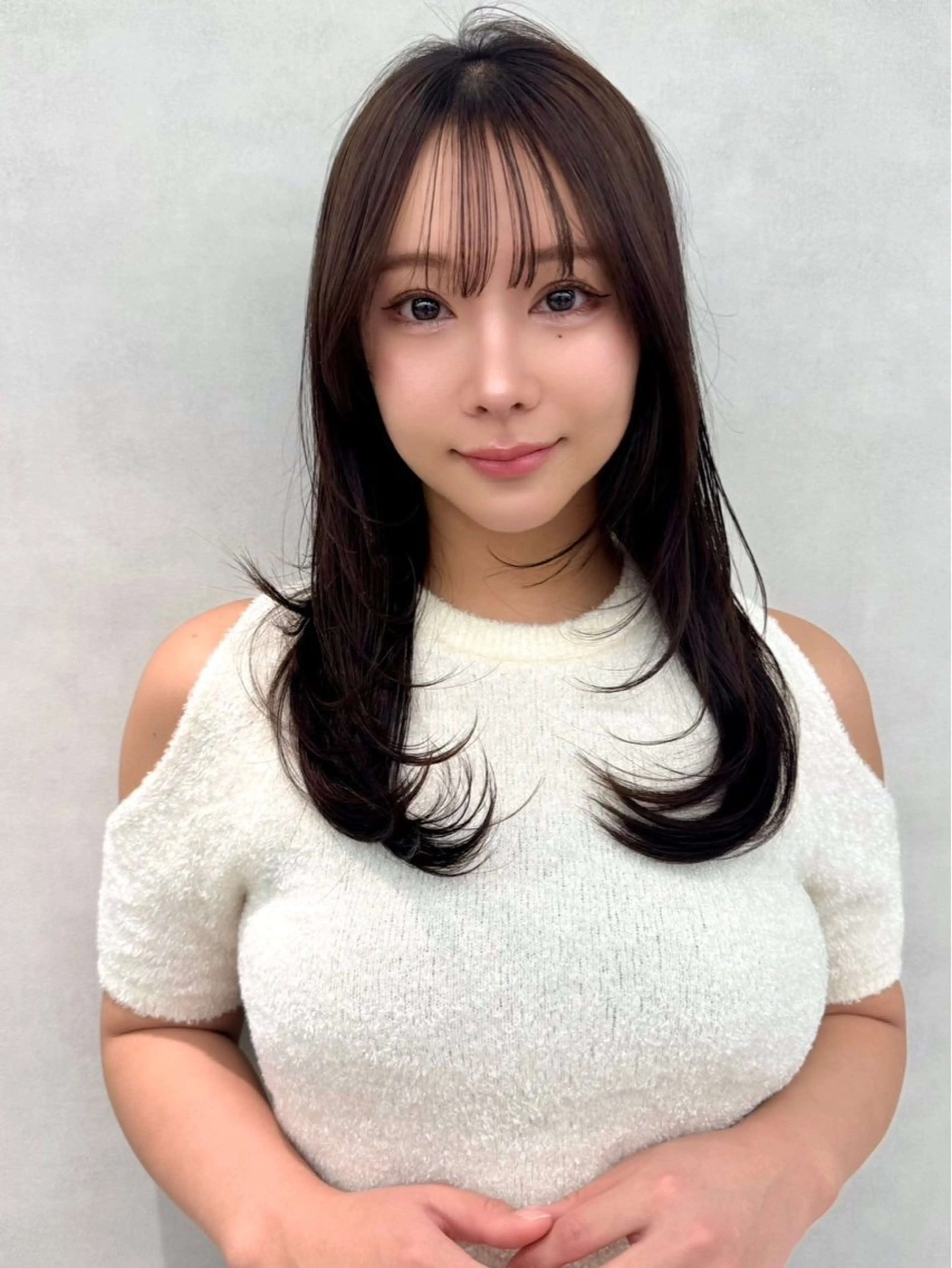 ミディアム カラー カット ヘアカラー トリートメント レイヤー×韓国 🇰🇷鈴木啓太のヘアスタイル