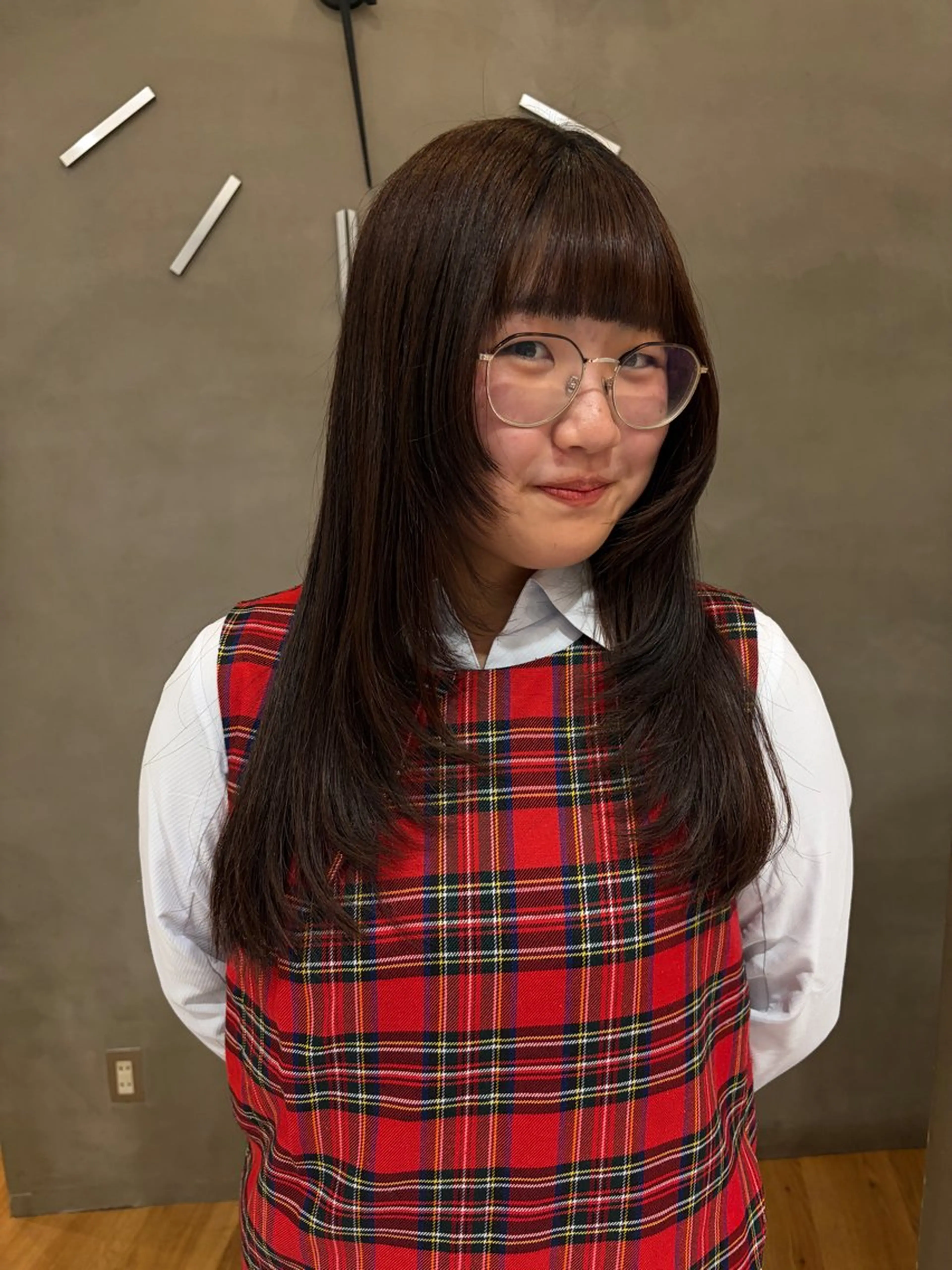 ロング ブリーチカラー∕ レイヤーカット／ねねのヘアスタイル