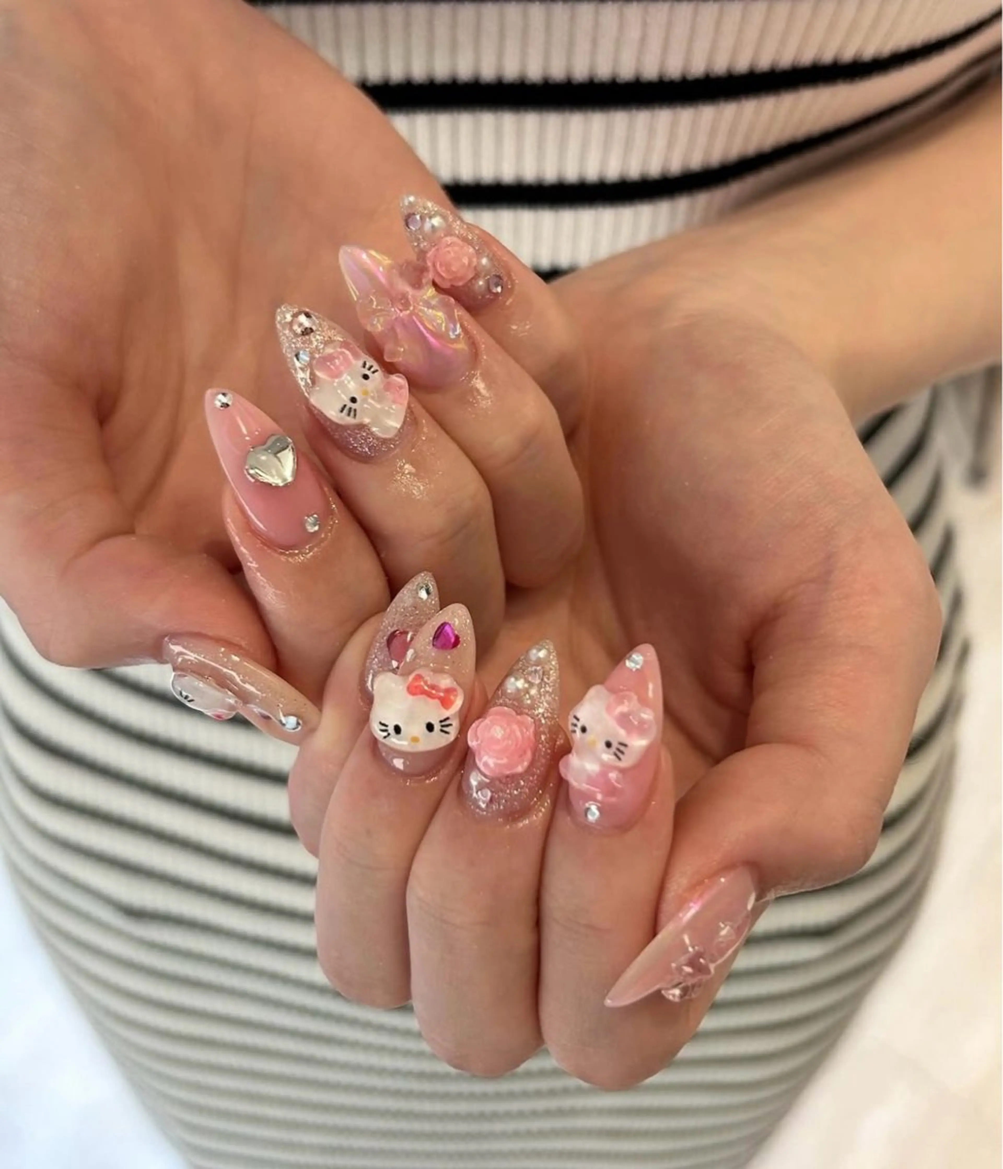 ネイル ハンドネイル BERA NAILSのネイルデザイン