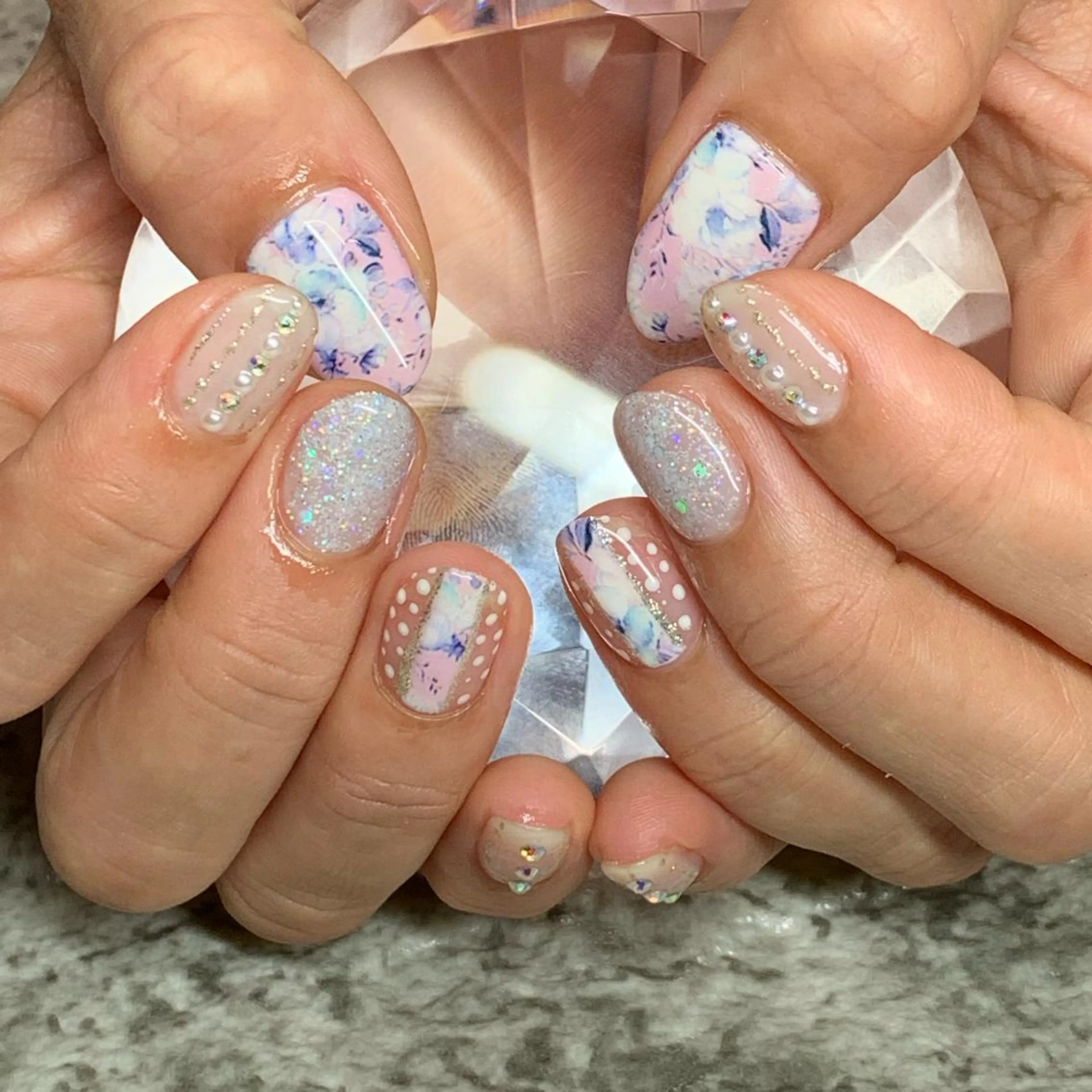 ネイル RuxuryNail ／RiAnnaのネイルデザイン