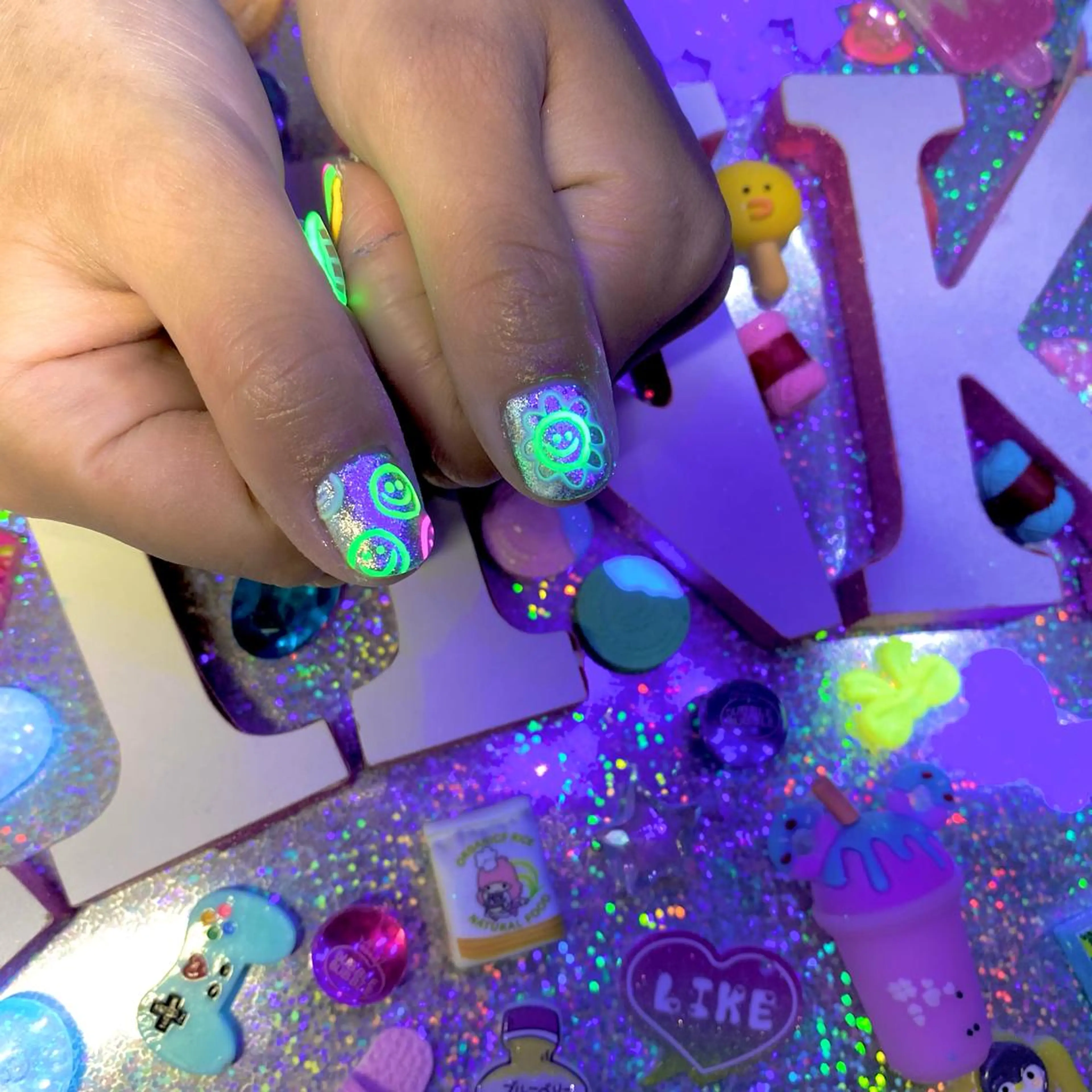 ネイル アートネイル クリアネイル ジェルネイル ニュアンスネイル オフィスネイル 8appy YUKITIN.Bのネイルデザイン