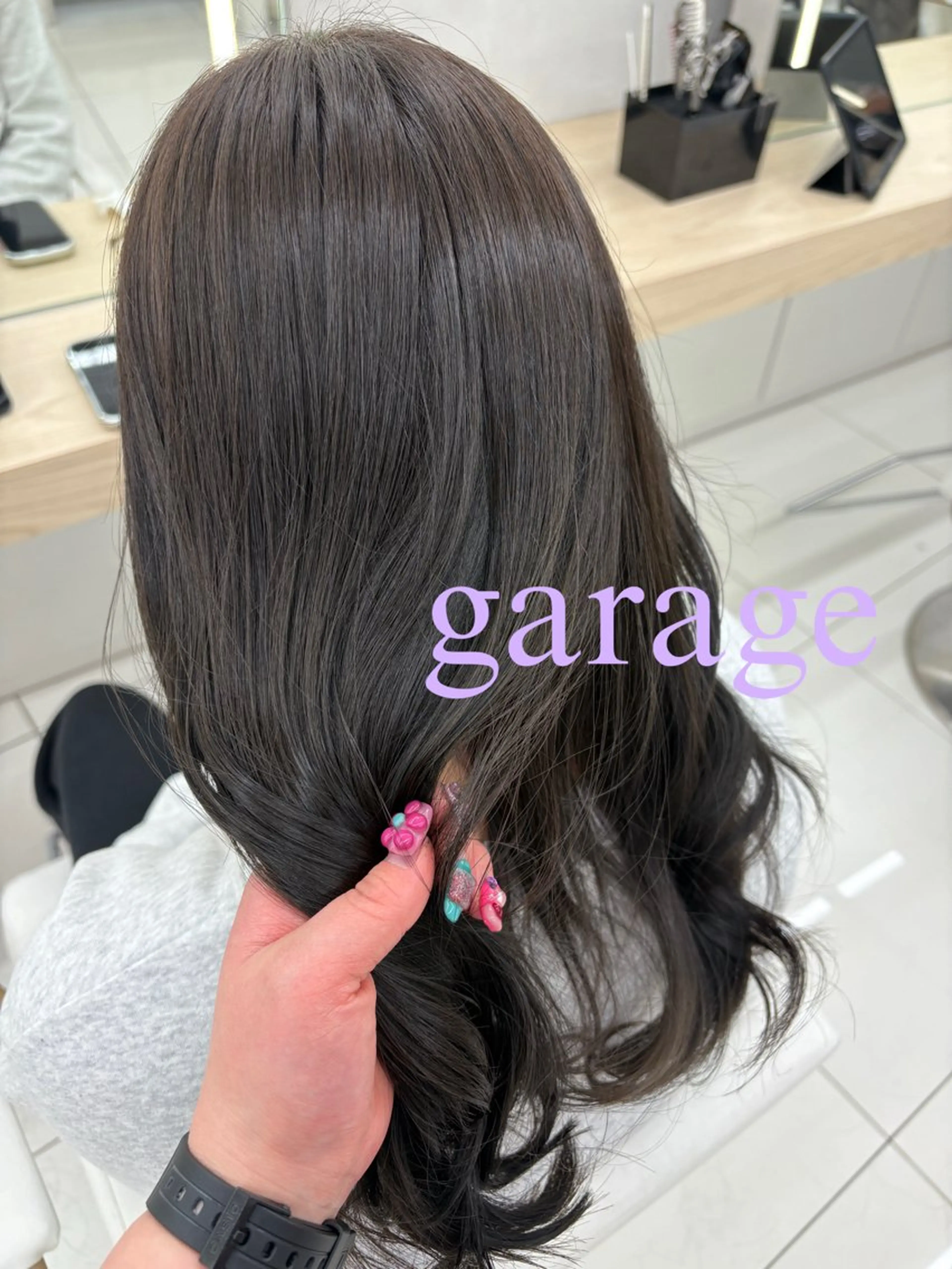 セミロング カラー hollo原宿所属・パーマ/ハイトーン 🎀Rumiのヘアスタイル