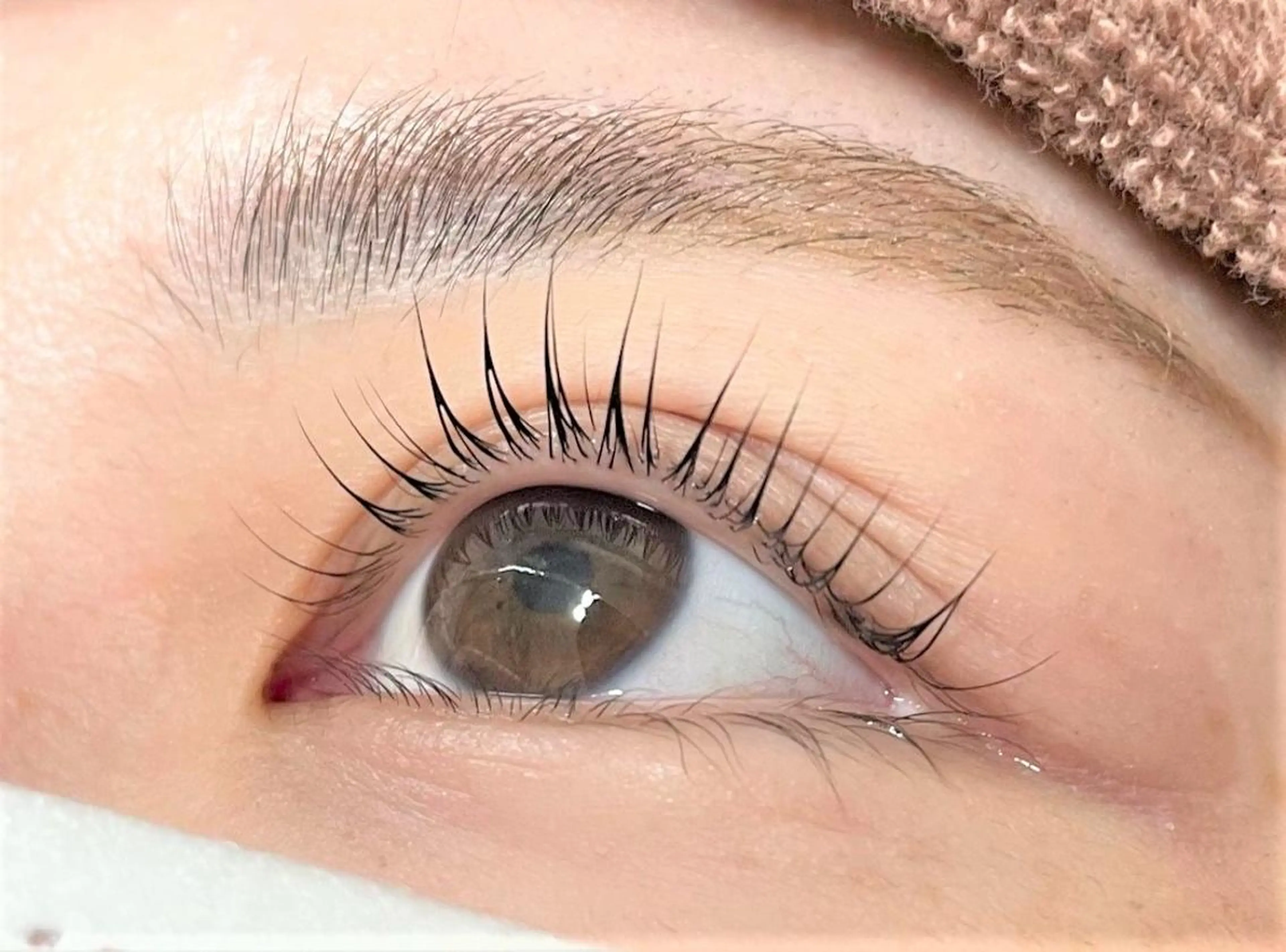 マツエク・マツパ パリジェンヌラッシュリフト Nail＆Eyelash大阪梅田 MAXKELLY所属・マックスケリー 荒冷のマツエク・マツパデザイン