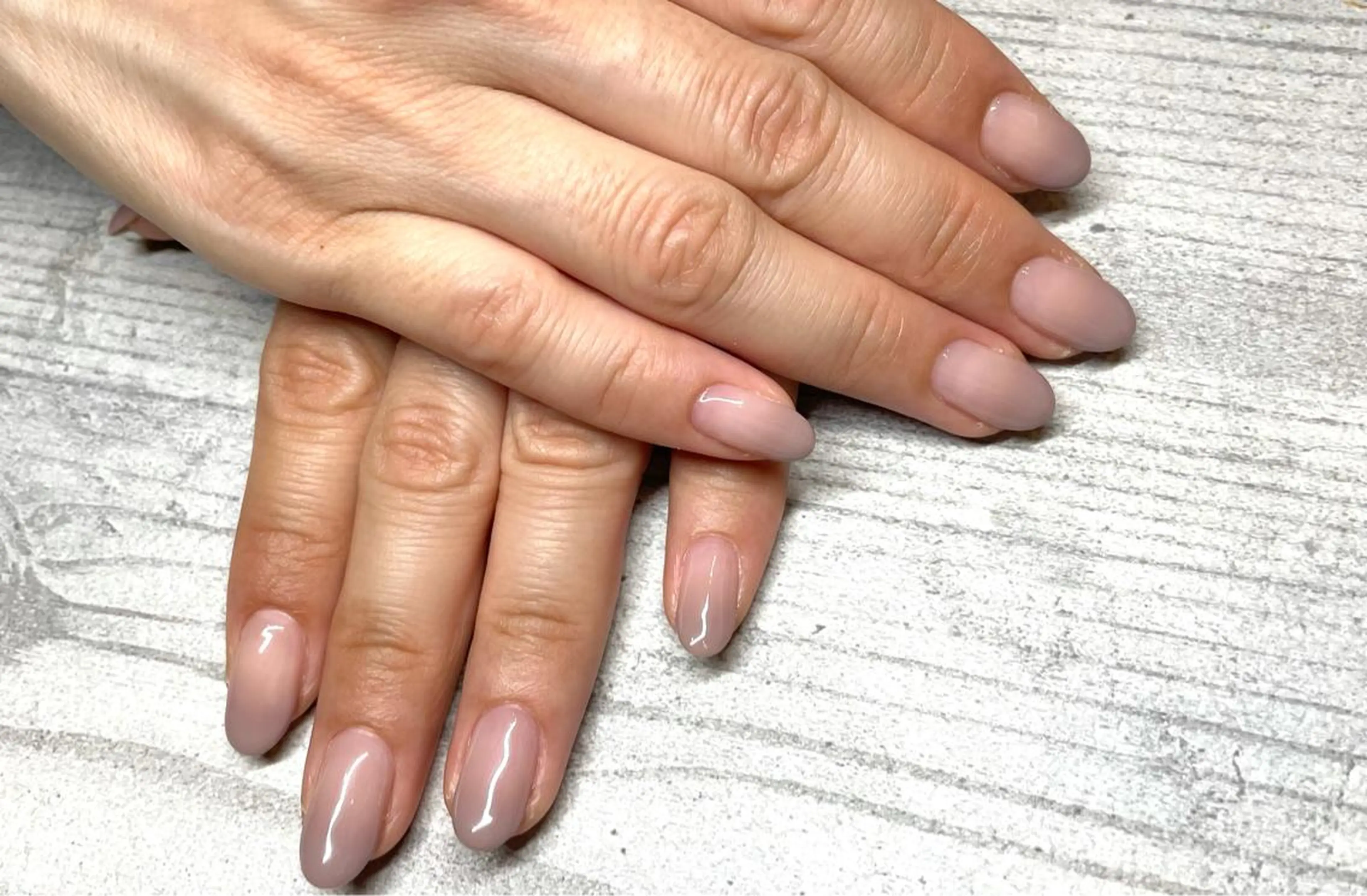 ネイル グラデーション ささき れいなのネイルデザイン