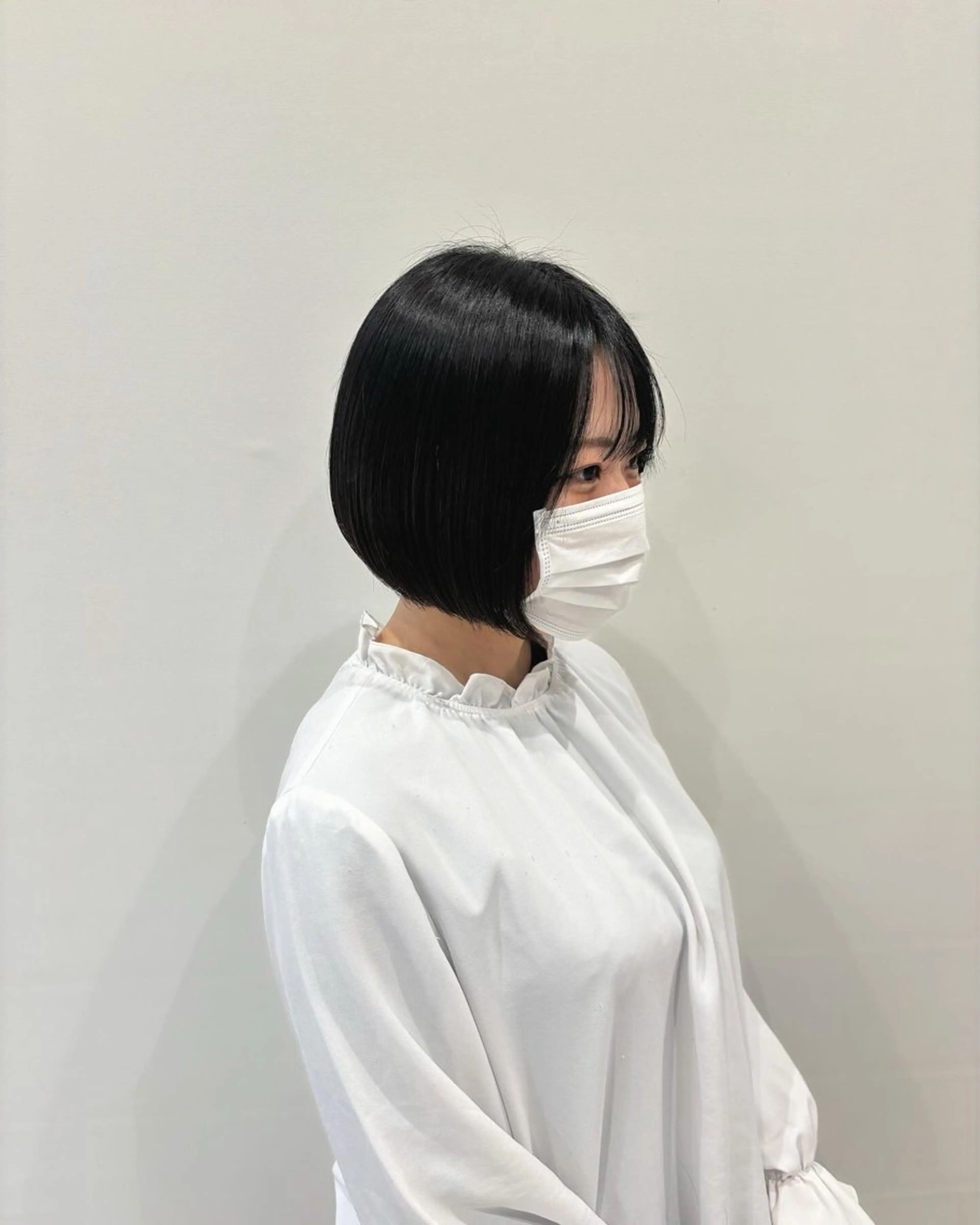 ショート ボブ カット/カラー/ パーマ新居見奈央のヘアスタイル