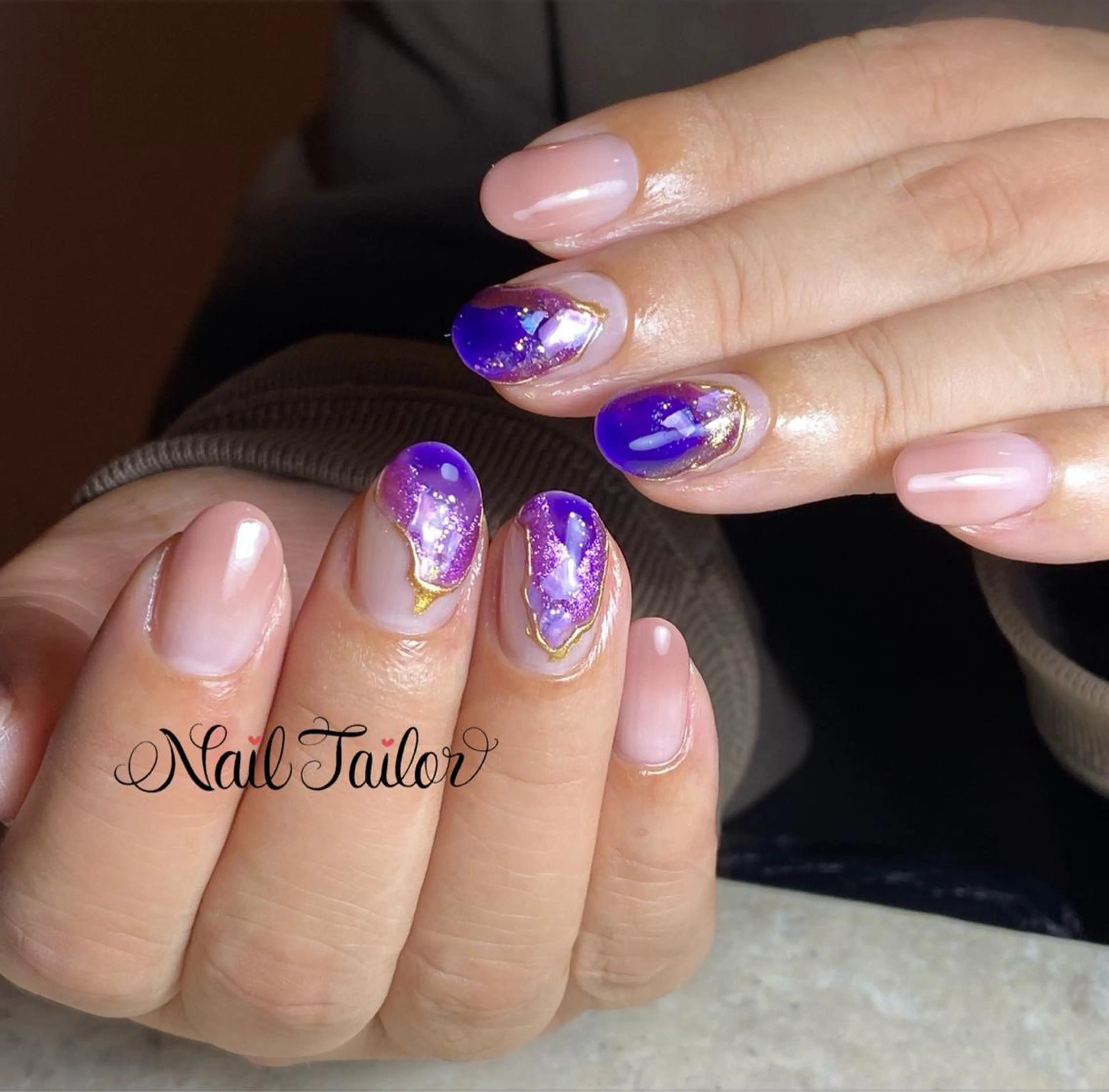 ネイル グラデーション ラメ(グリッター) マグネットネイル ミラーネイル ニュアンスネイル 〜Nail Tailor〜 ネイルテイラー所属・NailTailor ネイルテイラーのネイルデザイン
