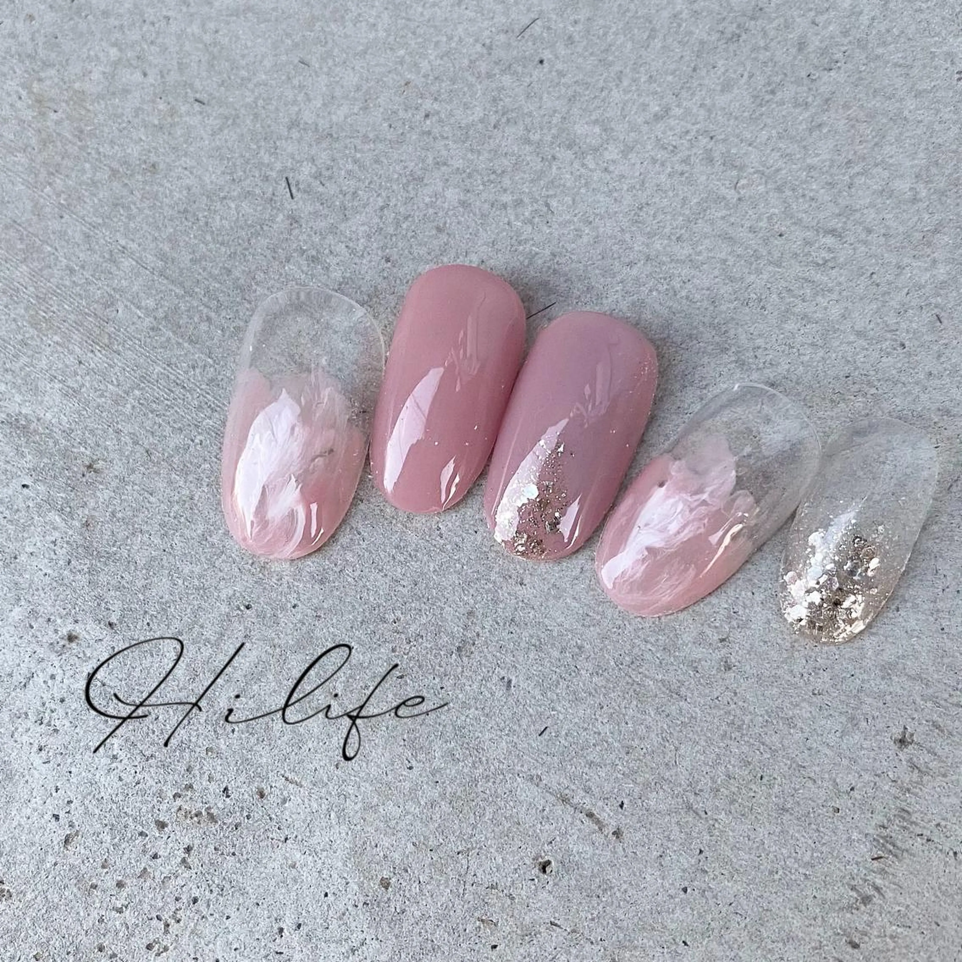 ネイル ニュアンスネイル Nail Adore.のネイルデザイン