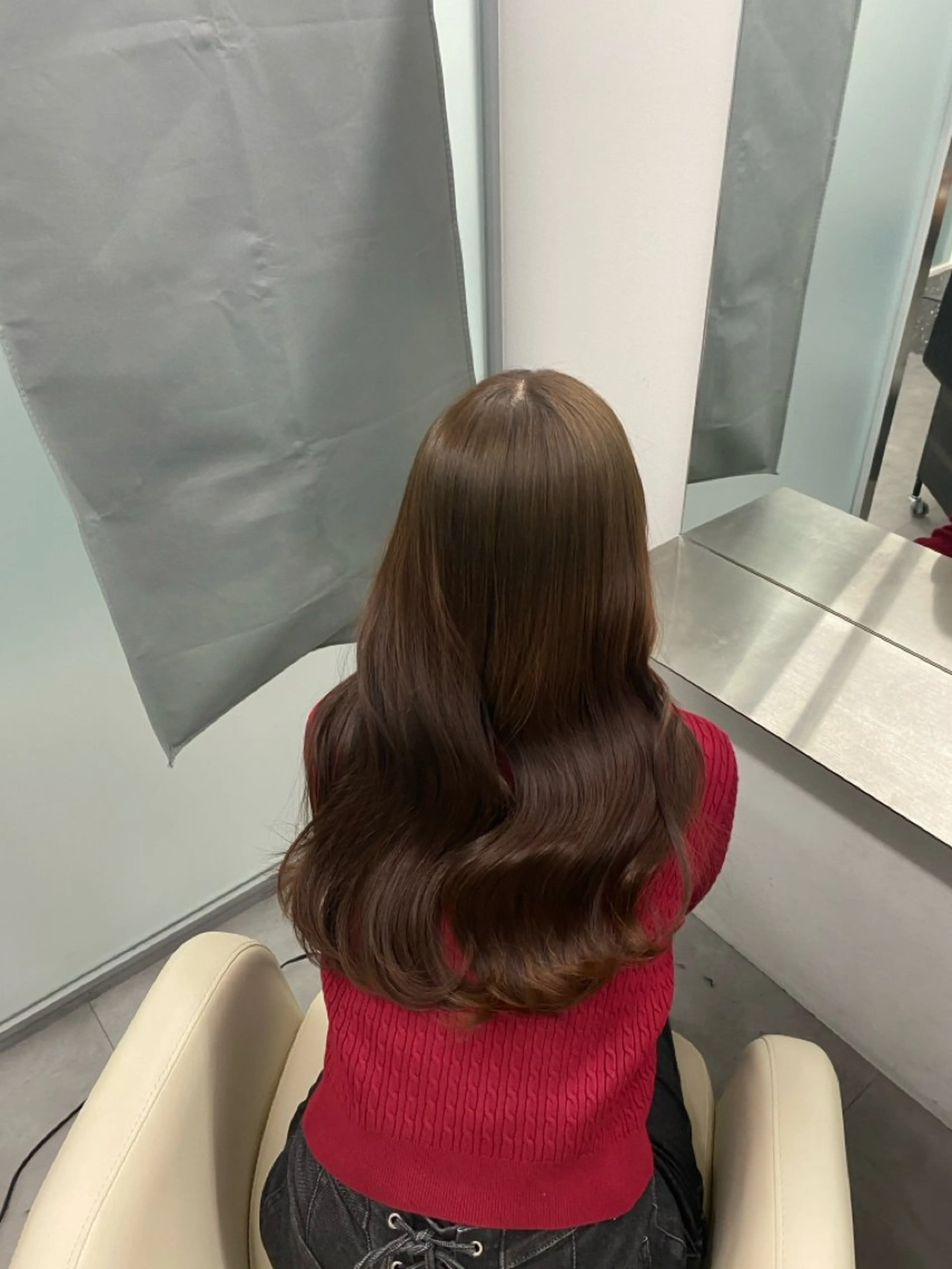 セミロング カラー ベージュカラー ブリーチ ダブルカラー ブリーチなしカラー オリーブベージュ カット ヘアカラー 江坂トレンド韓国風 髪質改善shinoのヘアスタイル