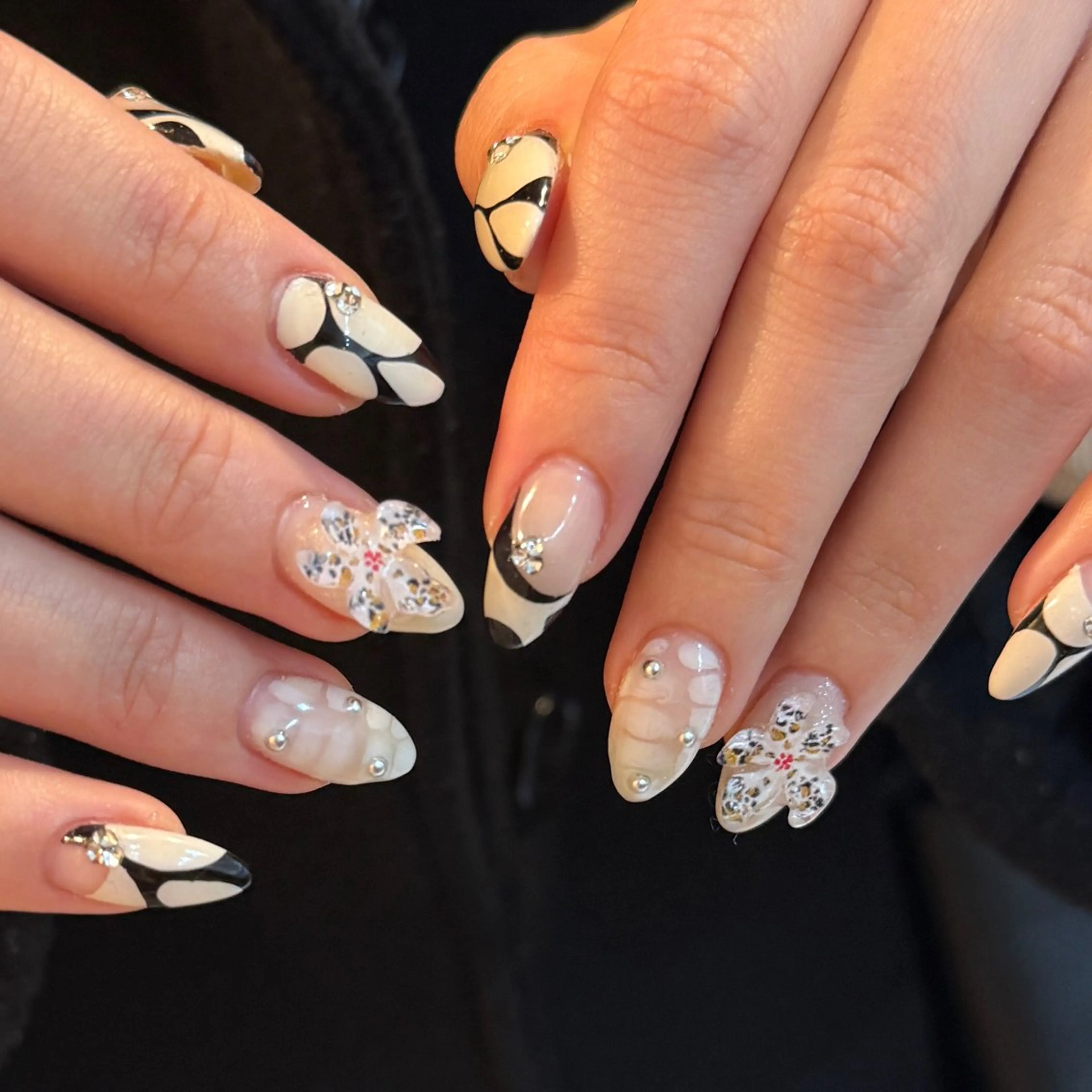 ネイル ハンドネイル フットネイル こと /art nailのネイルデザイン