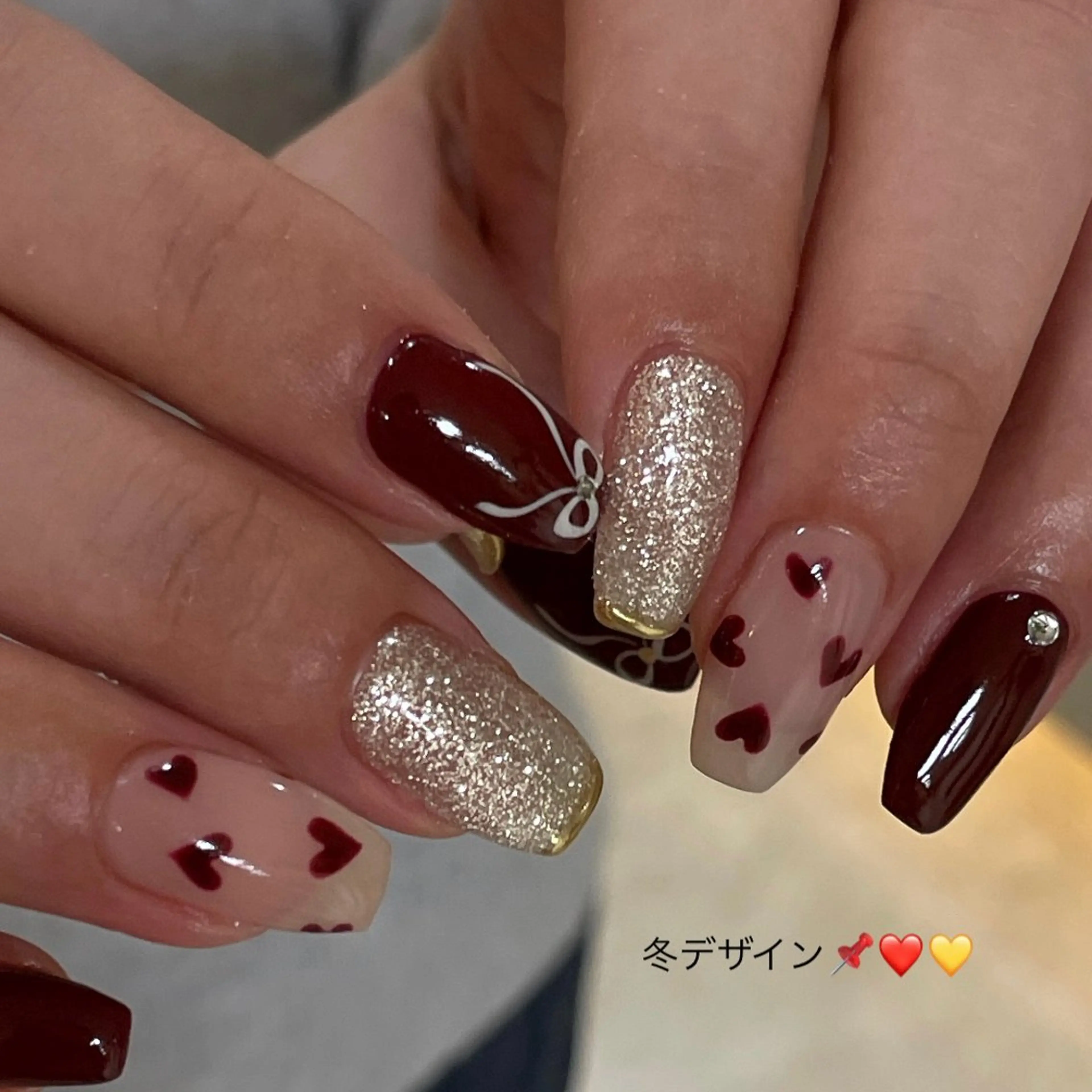 ネイル ラメ(グリッター) リボン ハンドネイル you (ユウ)のネイルデザイン