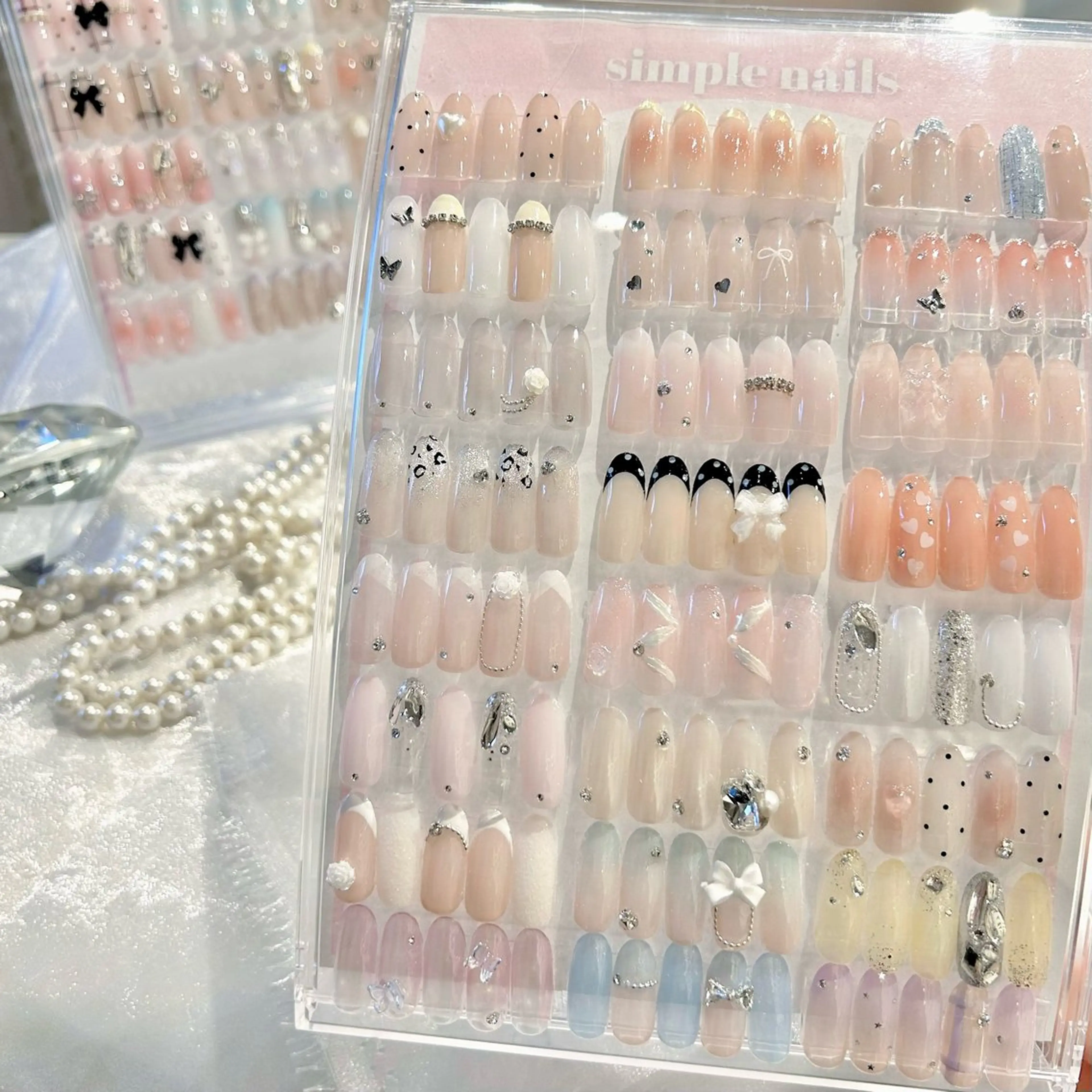 ネイル シンプルネイル ハンドネイル Salon Mori所属・☺︎ amiのネイルデザイン