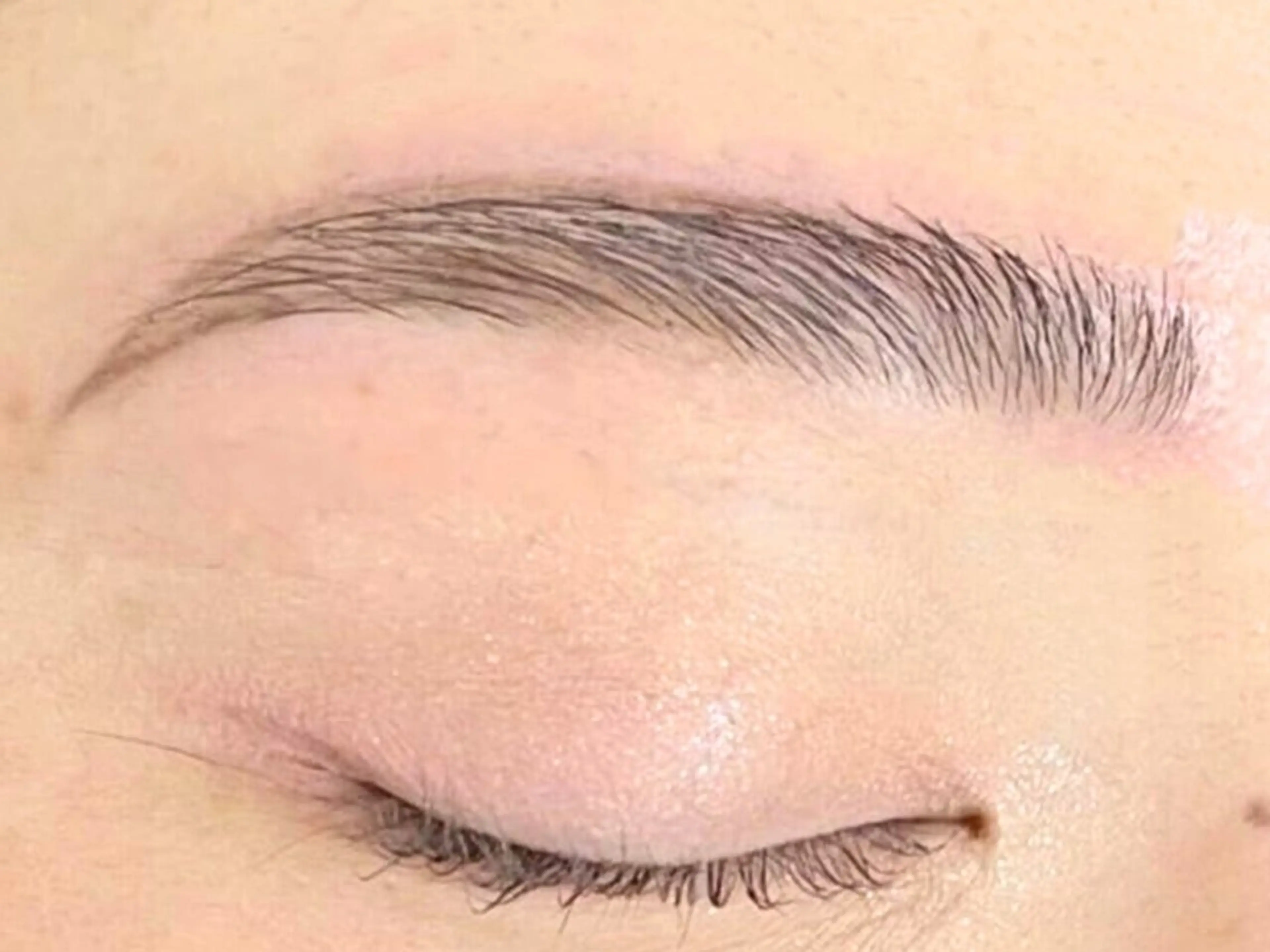 【★平日限定クーポン20%OFF★】眉毛ワックス (アイブロウスタイリング,WAX脱毛)メンズ可◎¥5000→¥4000の写真