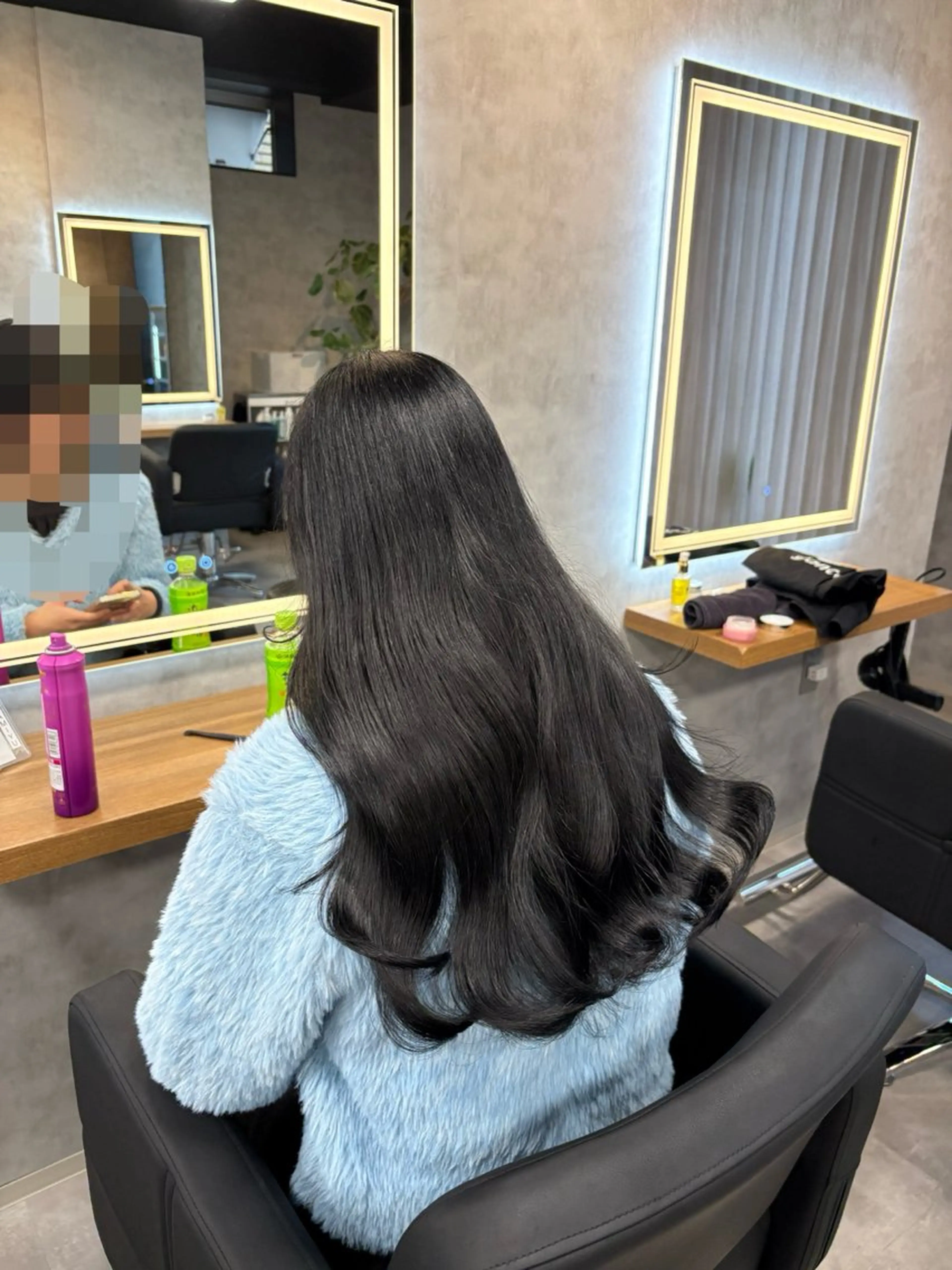 ロング カラー ヘアカラー グレージュ/ベージュ 透明感カラーYUTAのヘアスタイル