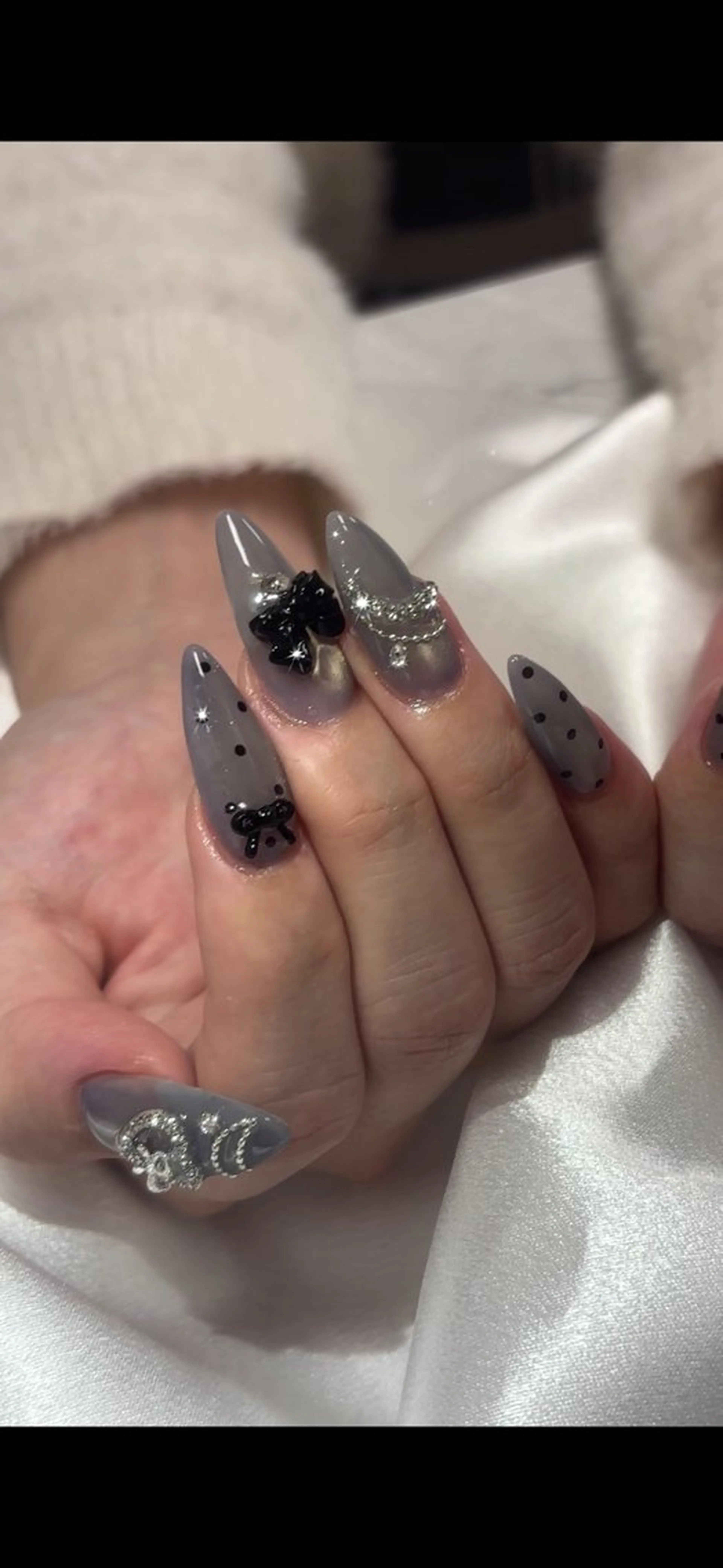 ネイル ハンドネイル Lilith 🤍 Runaのネイルデザイン