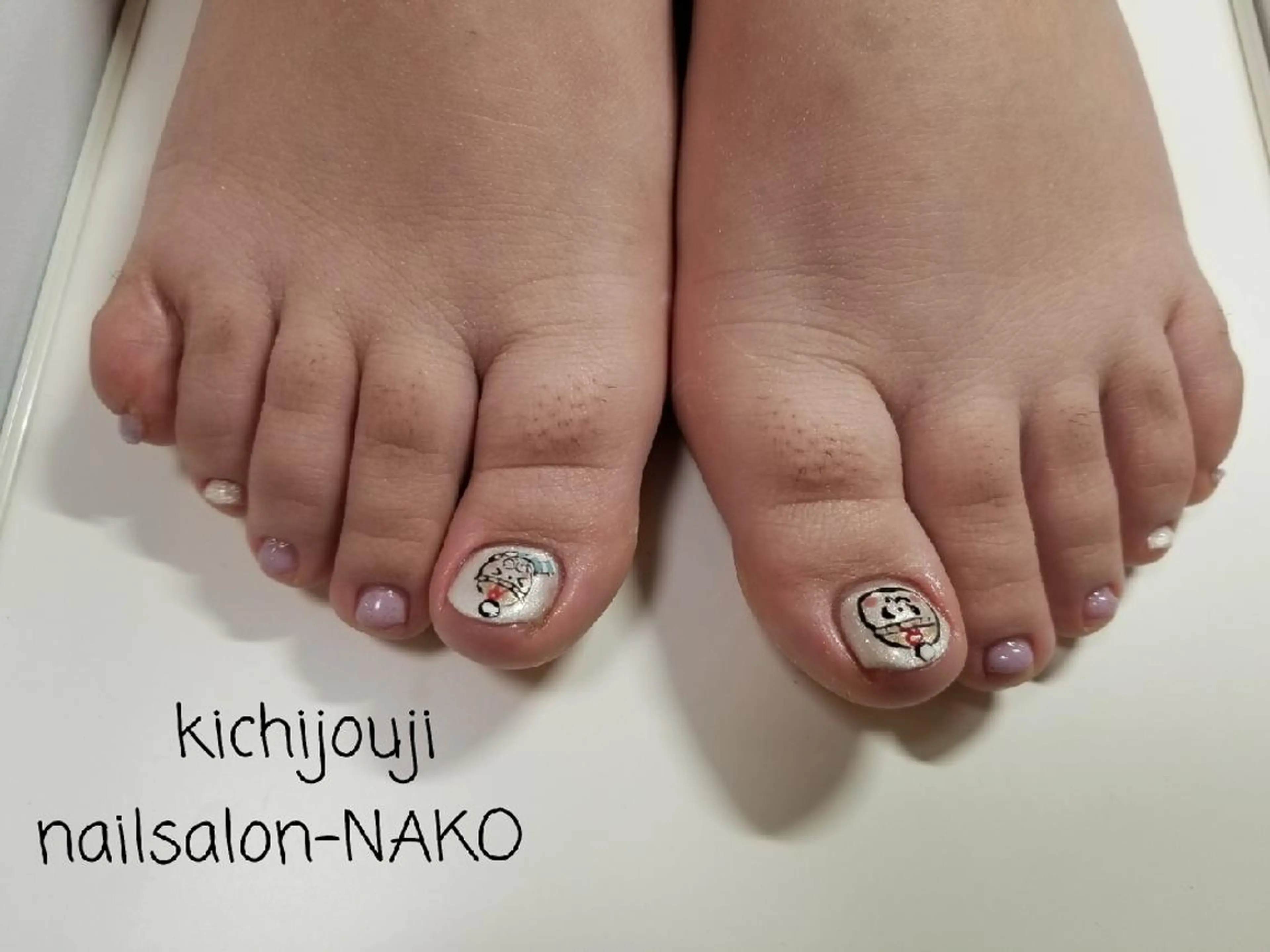 ネイル アートネイル フットネイル Salon-NAKO 🐷shirai🐷のネイルデザイン