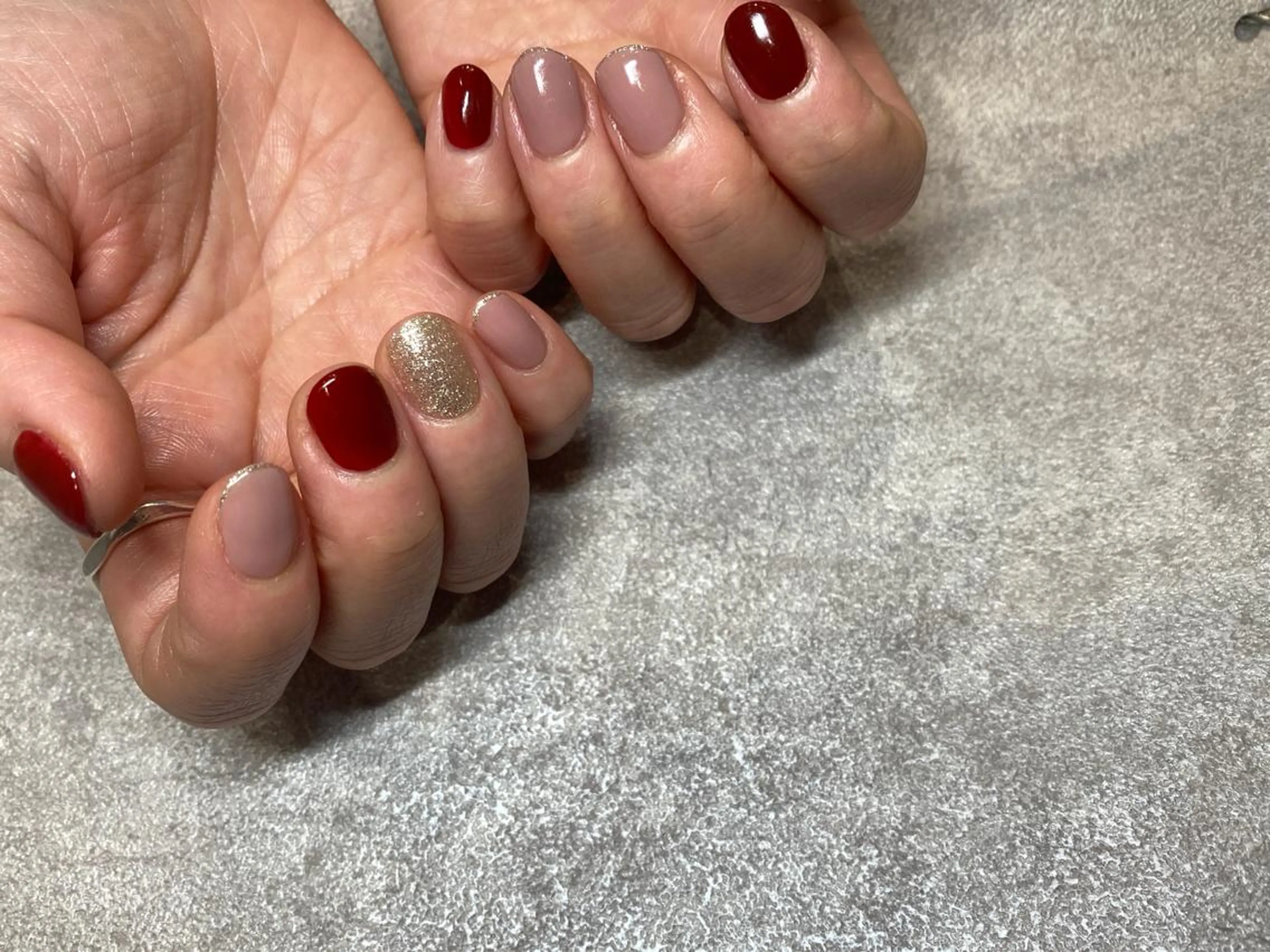 ネイル NINEnami ニュアンスネイルのネイルデザイン