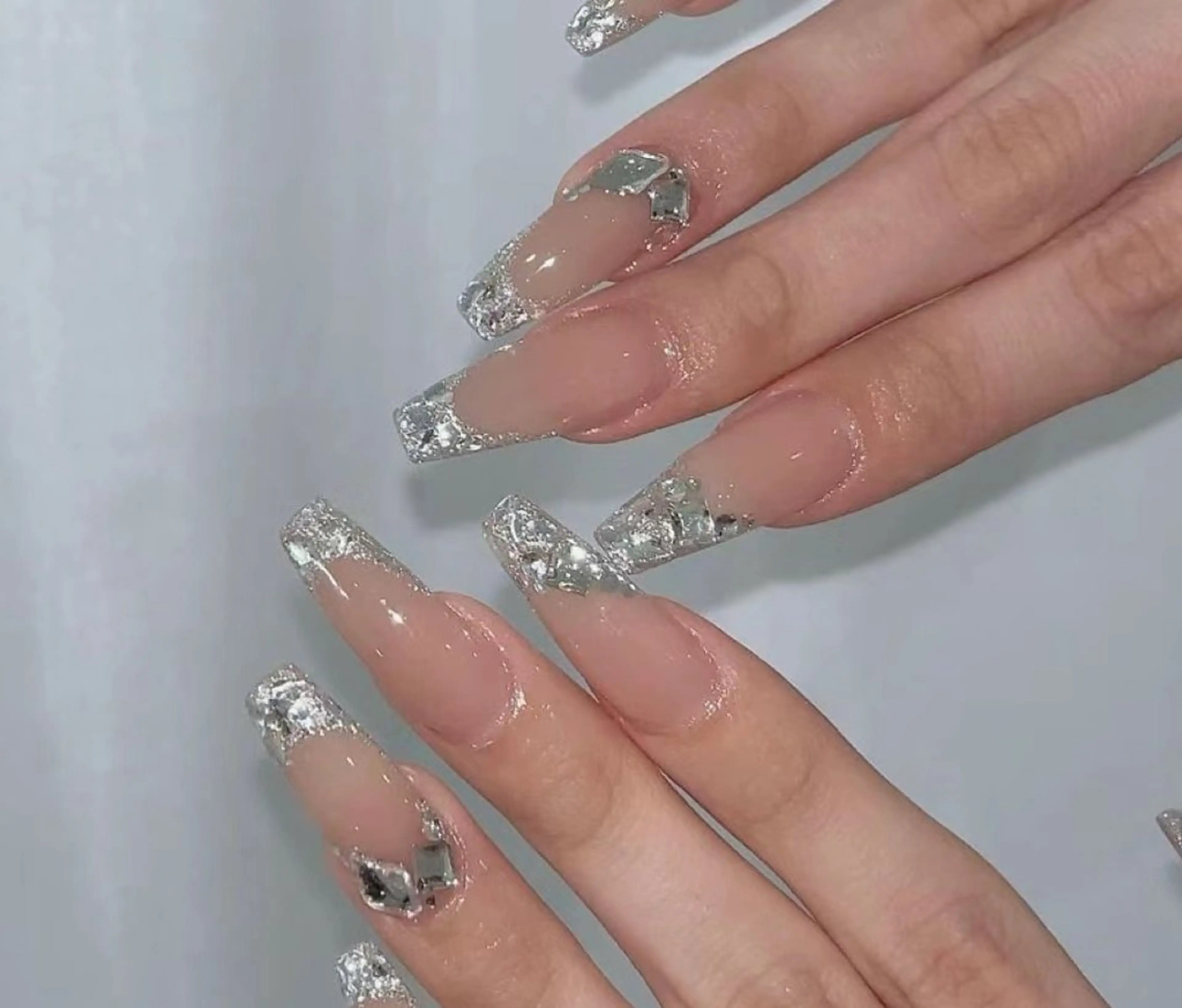 ネイル u1salon所属・ゆい ユイのネイルデザイン