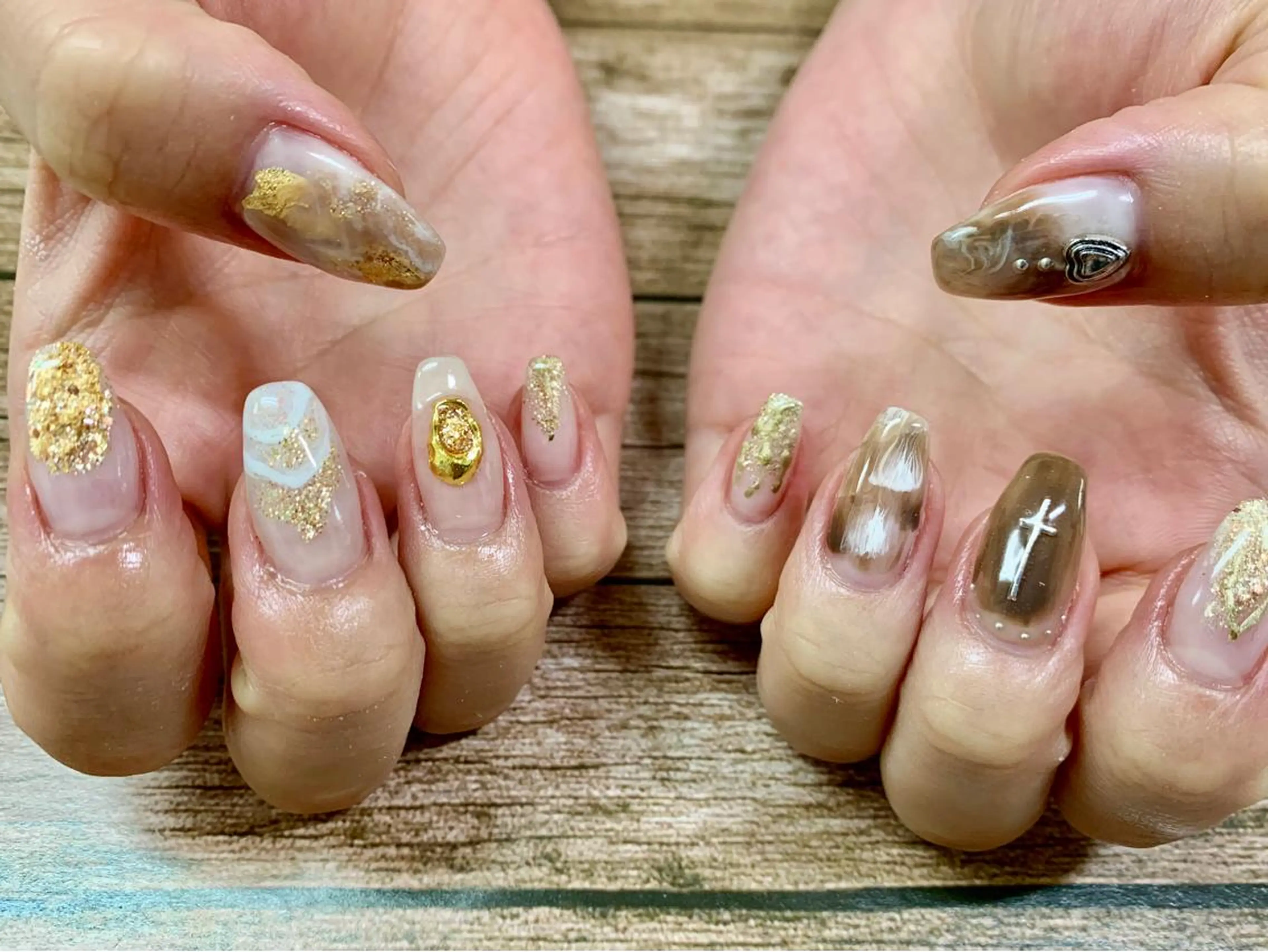 ネイル ハンドネイル ハンドケア JuniNail 주니네일🇰🇷suのネイルデザイン