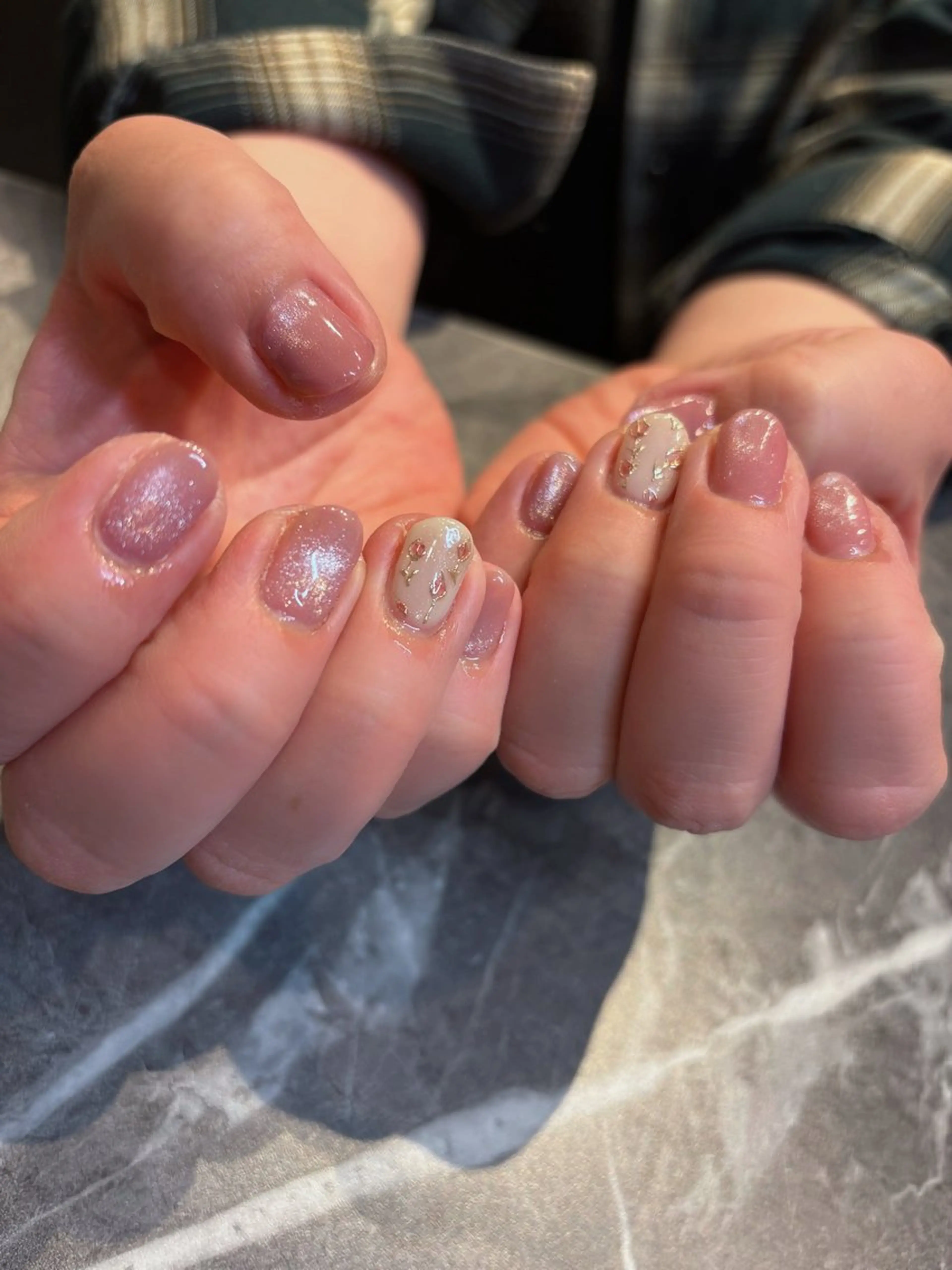 ネイル ショートネイル ハンドネイル Nail room Cé所属・china 🌙.・+のネイルデザイン