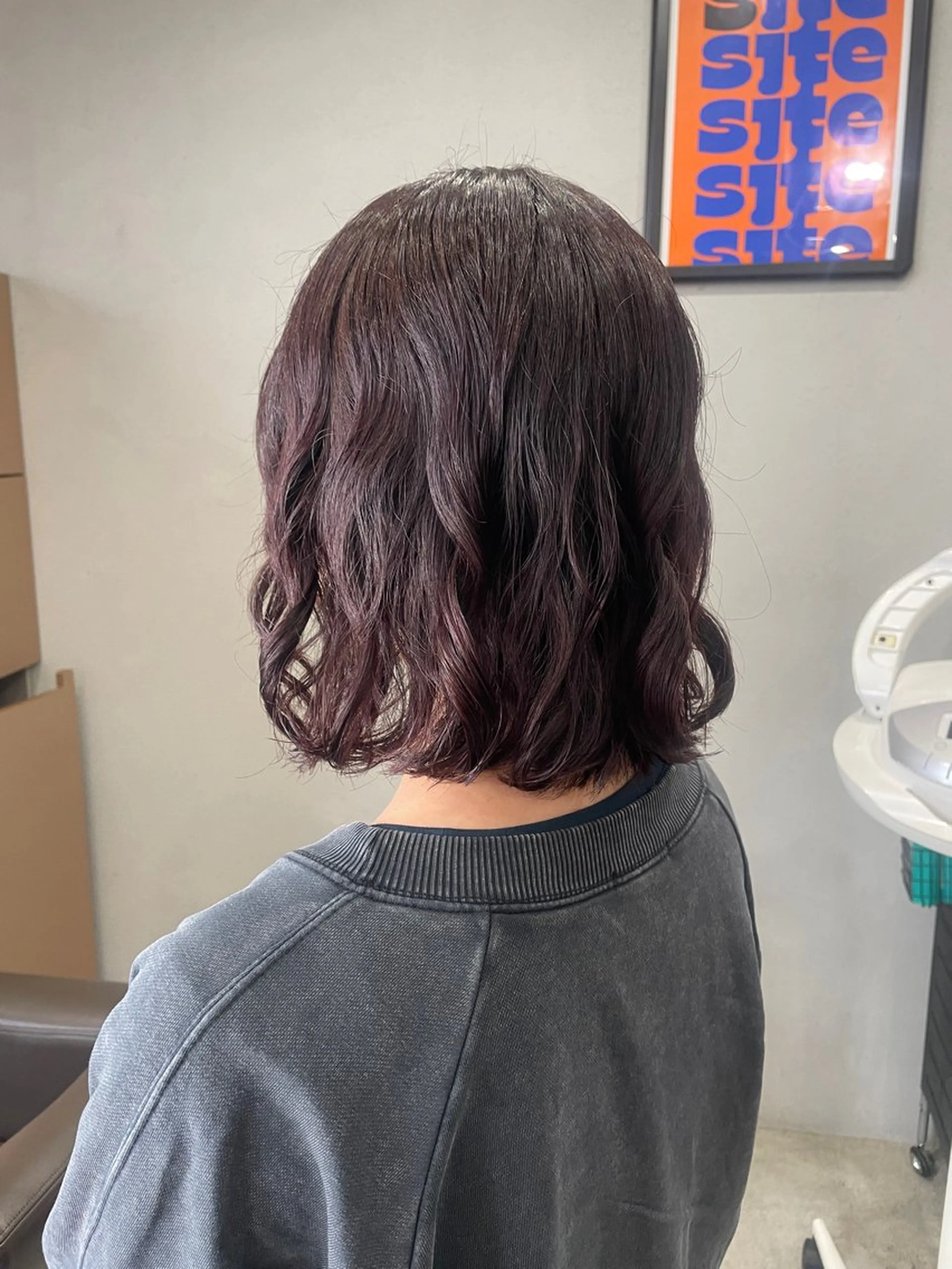 ミディアム カラー パーマ カット ヘアカラー 表参道/赤み無し 透明感 colorのヘアスタイル