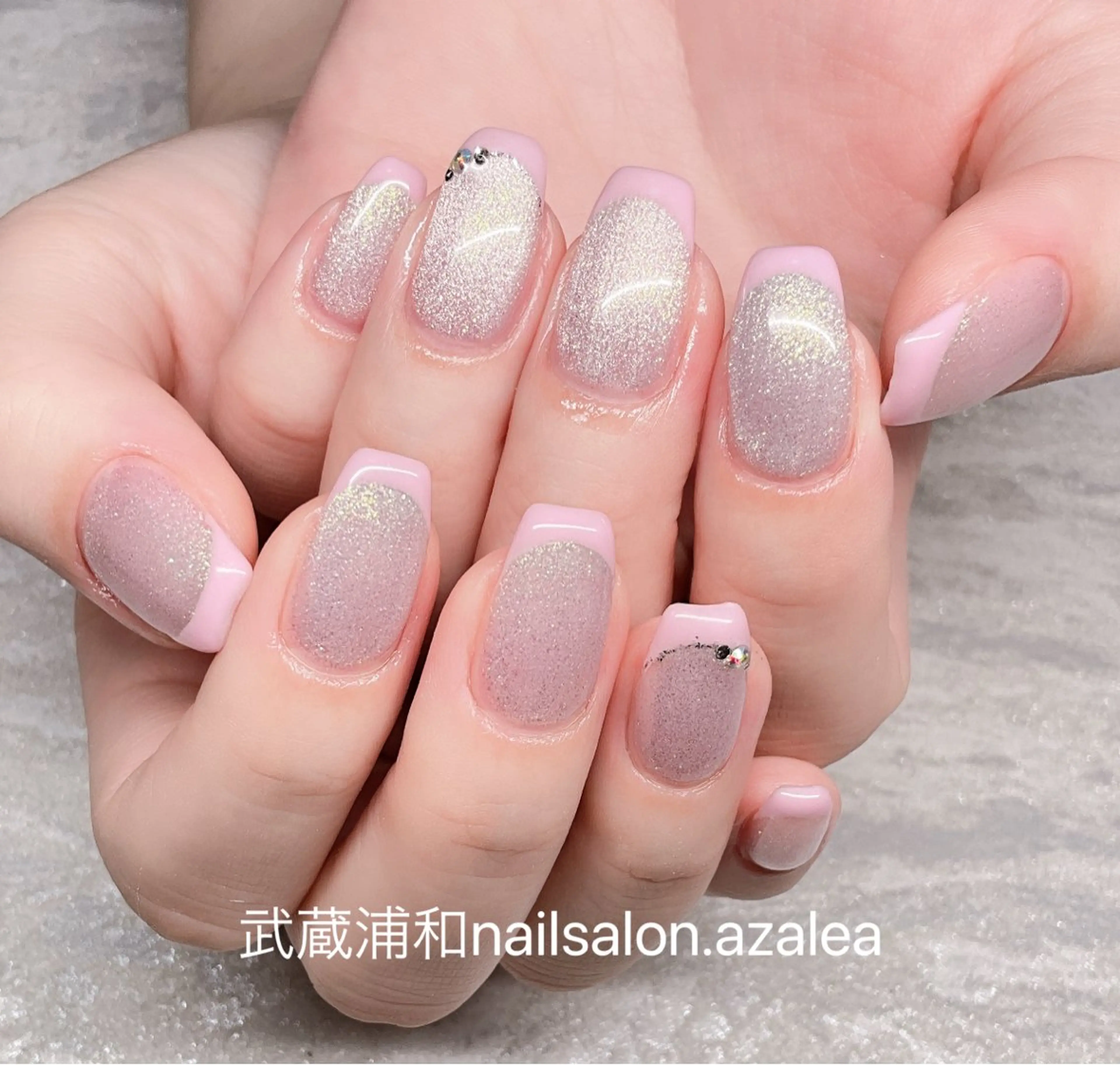 ネイル ハンドネイル R inのネイルデザイン