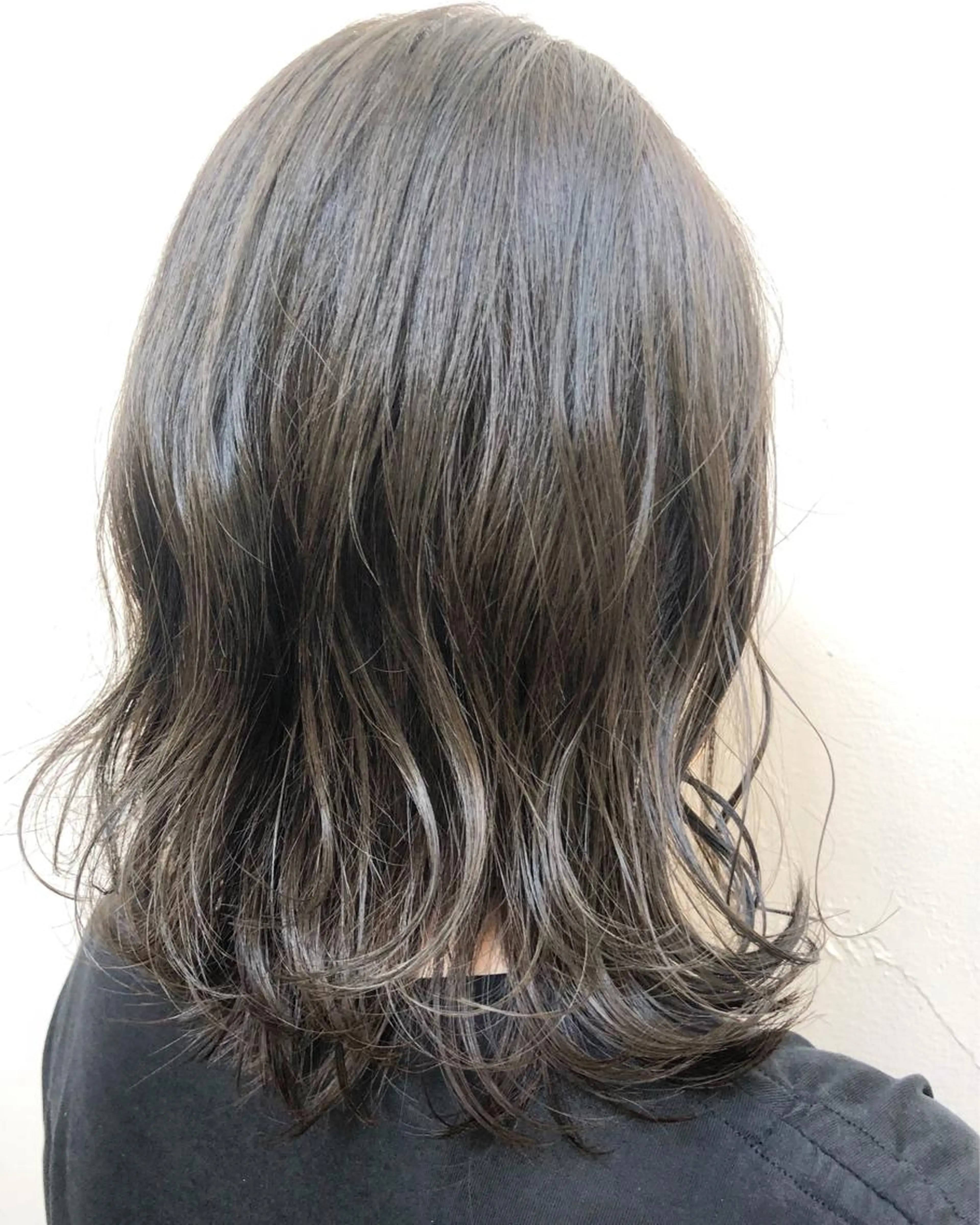 外国人風、透明感カラー+Aujuaマスクトリートメントでケアもバッチリ♪の写真