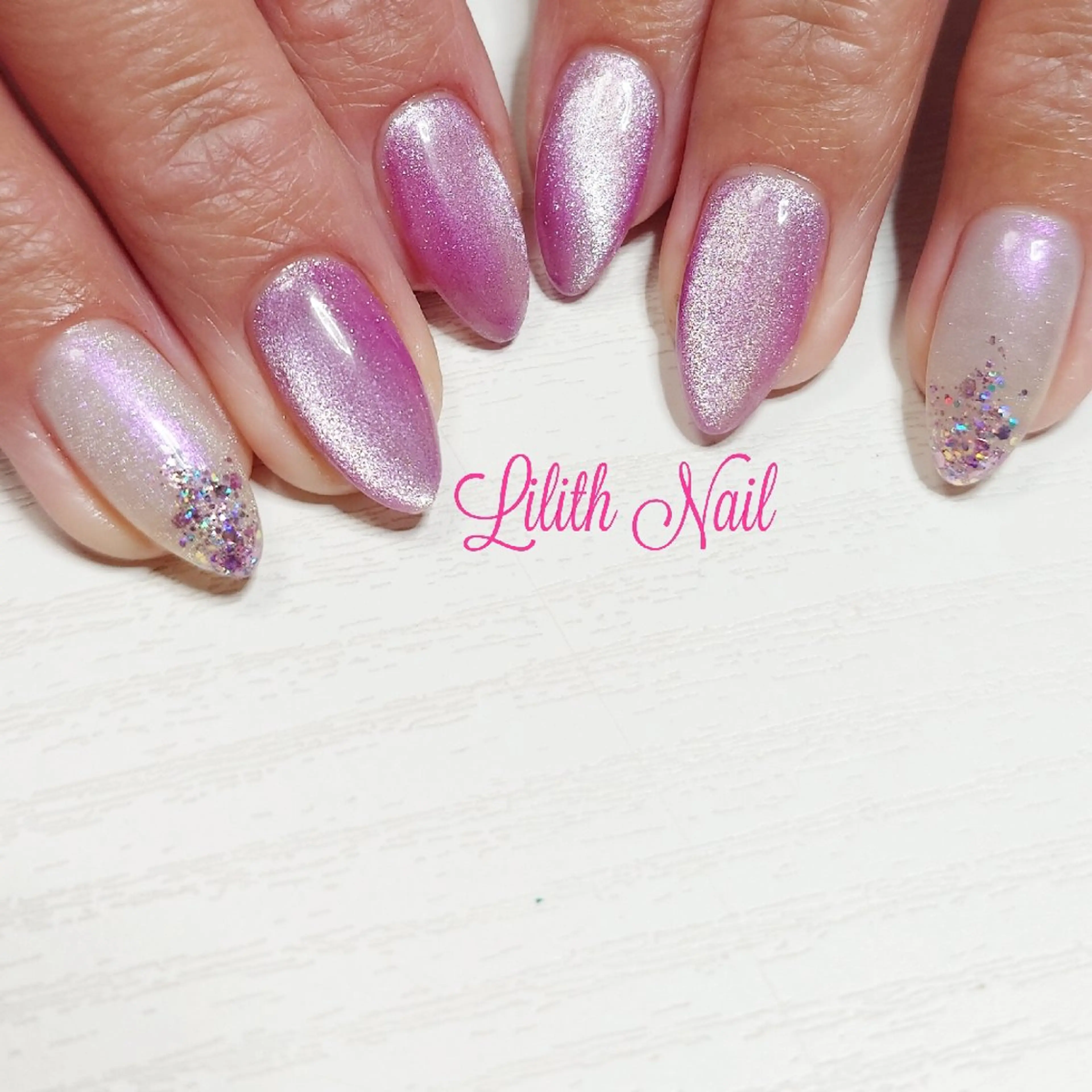 ネイル ラメ(グリッター) ハンドネイル Lilith Nailのネイルデザイン