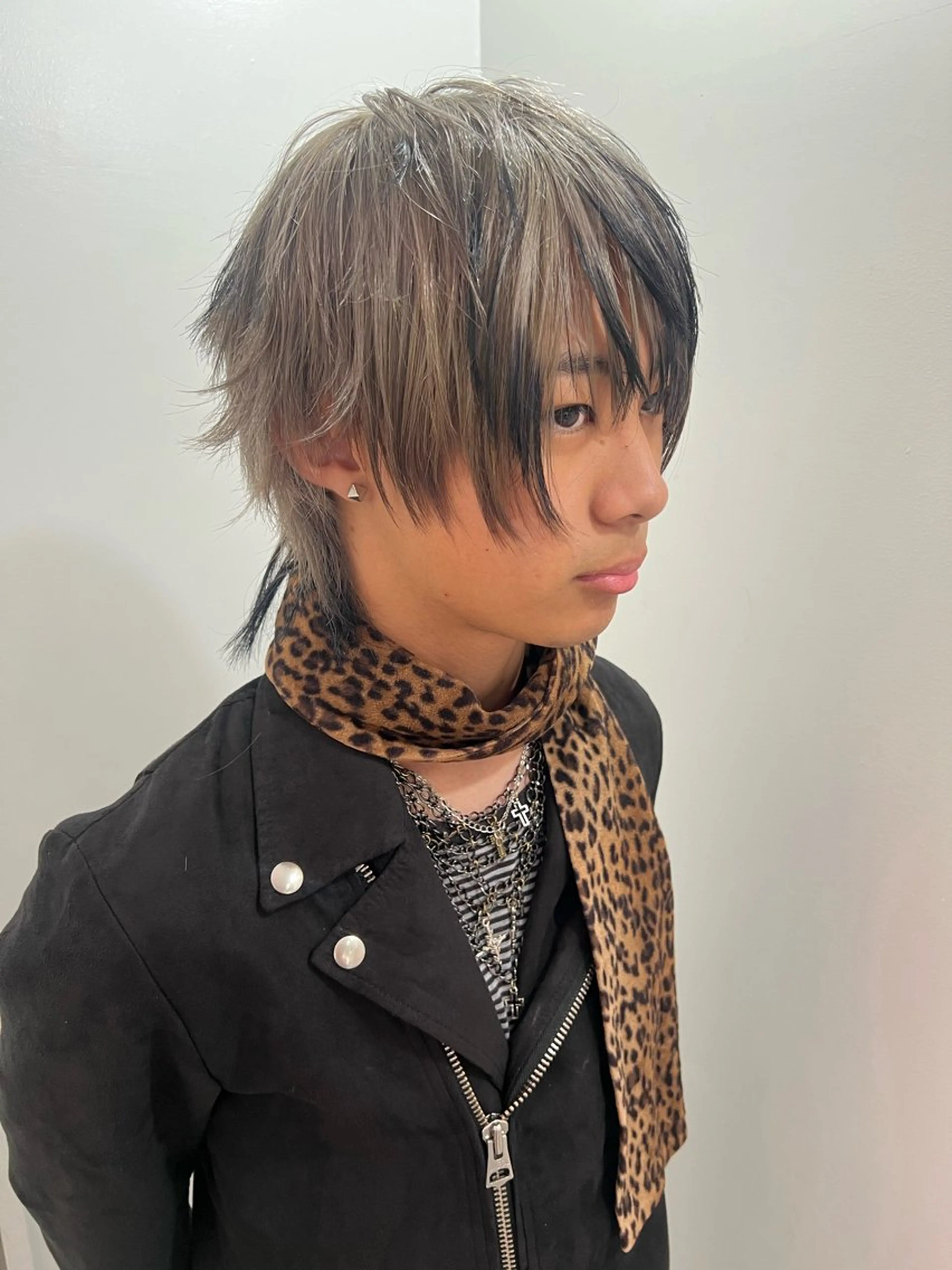 メンズ ヘアカラー トリートメント 💥ウルフカット デザインあんな💥のヘアスタイル