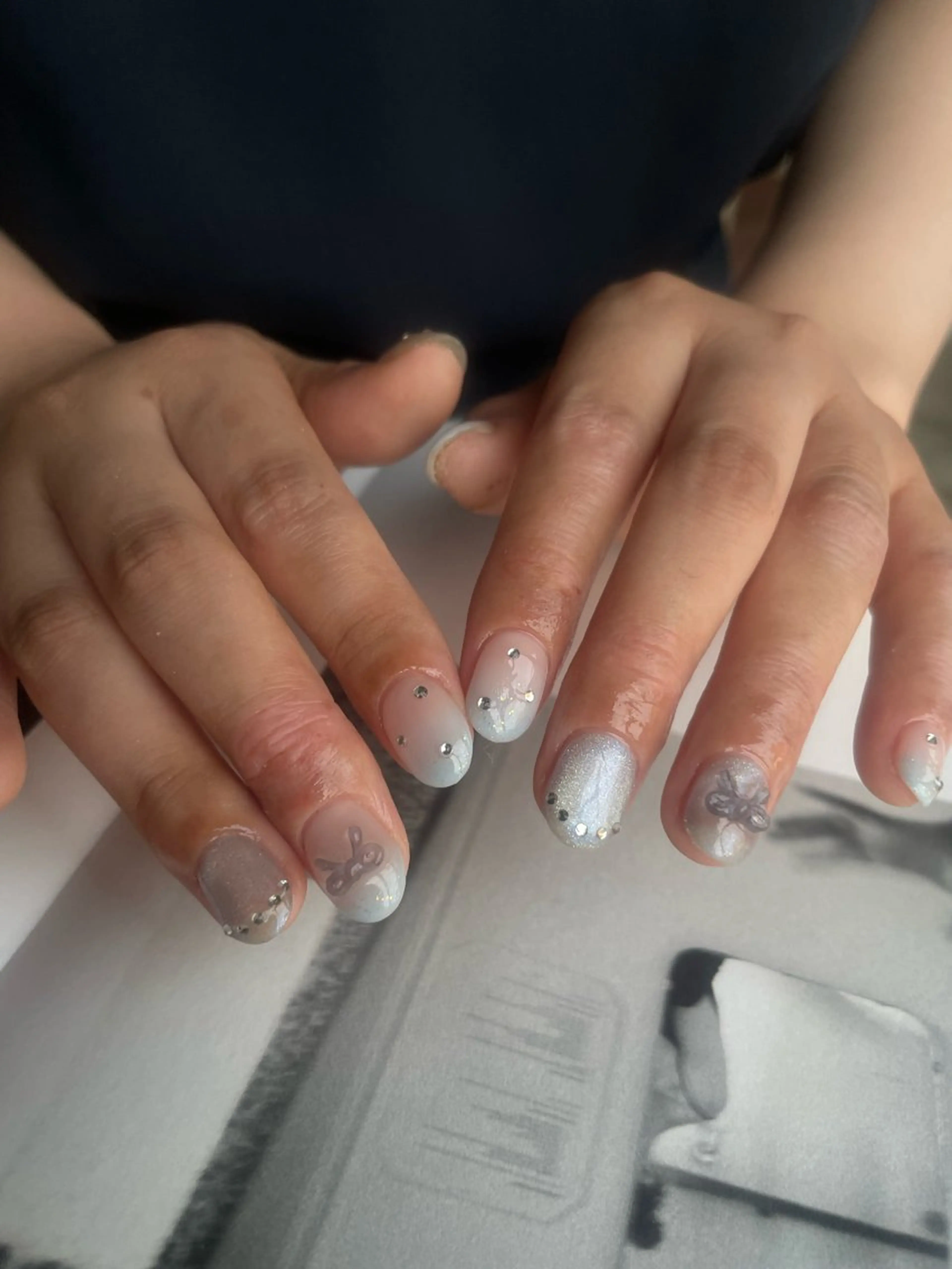 ネイル ハンドネイル shion .のネイルデザイン